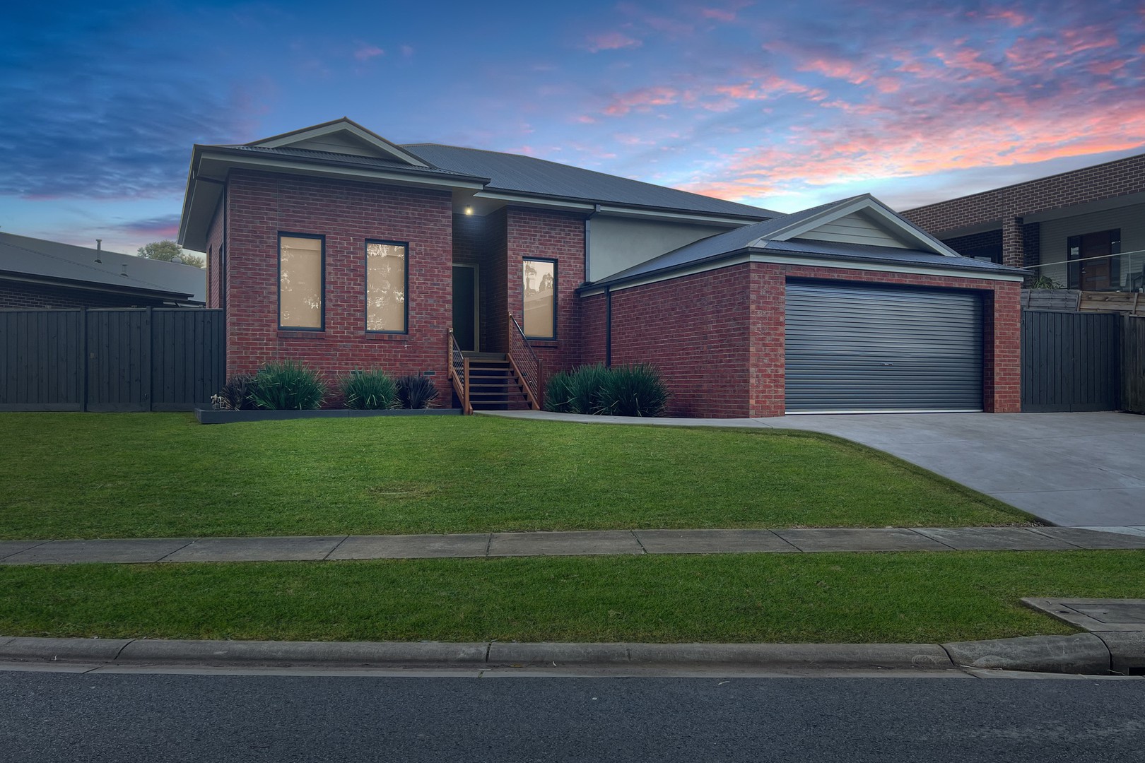 40 Montague Avenue, Drouin, VIC 3818, Drouin - Image 1
