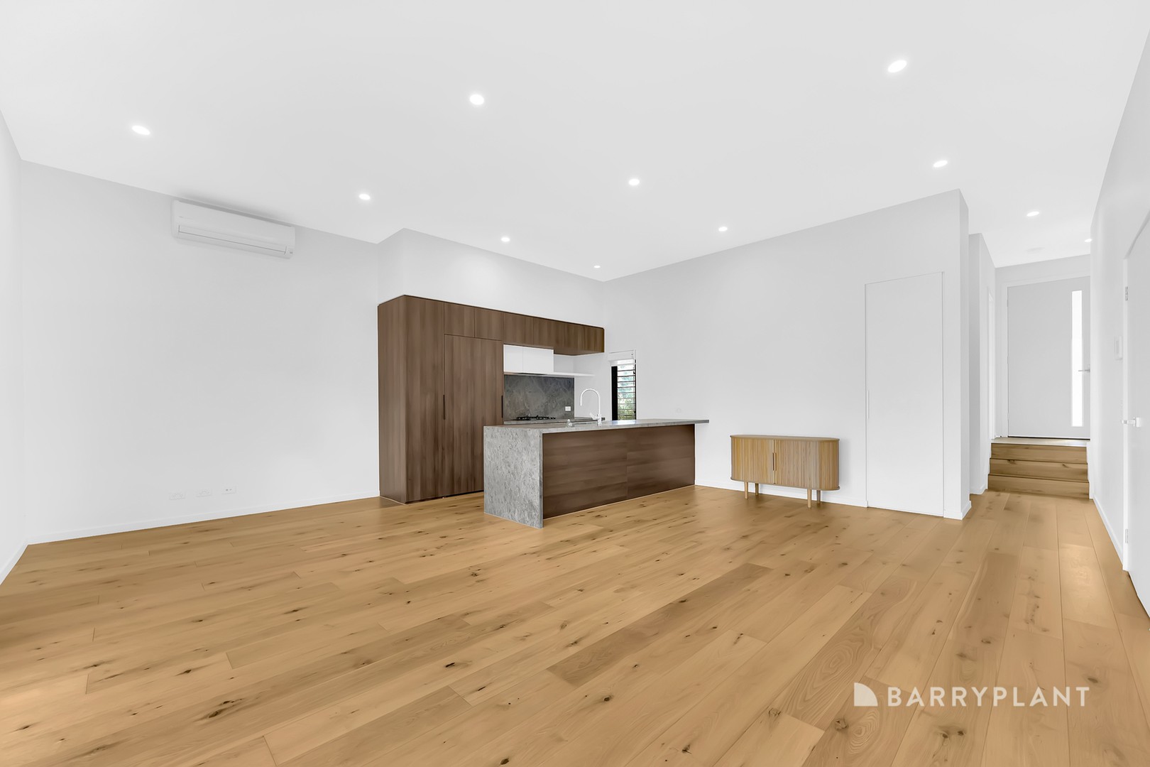 40 Nova Circuit, Bundoora, VIC 3083 - Thumbnail 1 - 02/04/2026