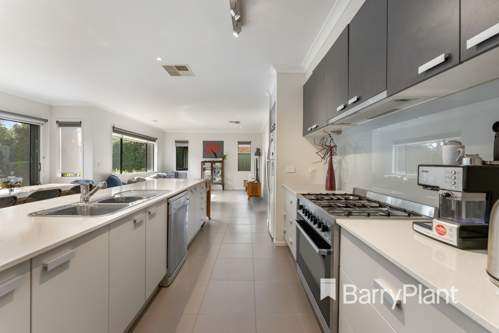 40 Orana Street, Wyndham Vale, VIC 3024, Wyndham Vale - Thumbnail 6
