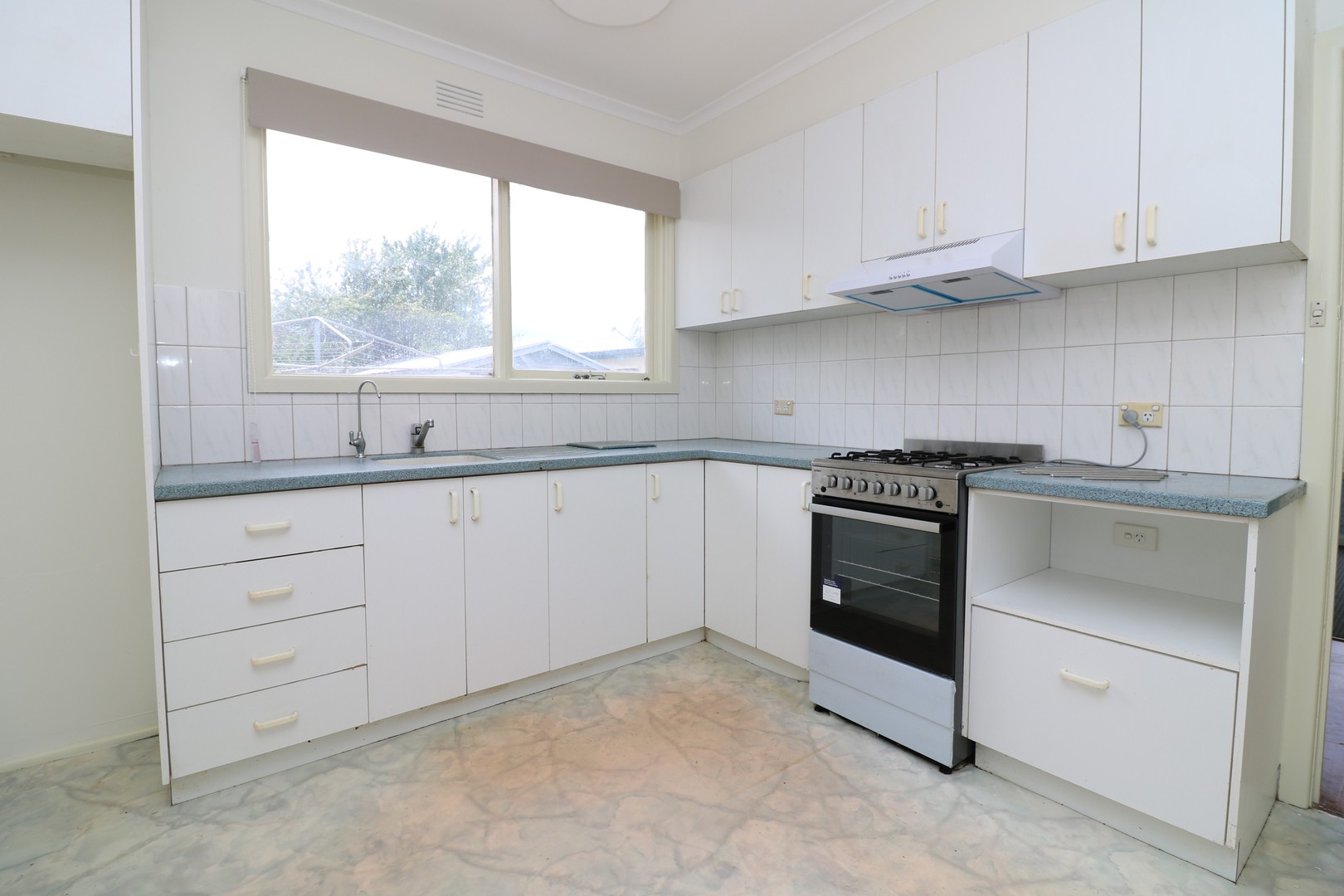 40 Robin Avenue, Norlane, VIC 3214, Norlane - Thumbnail 2