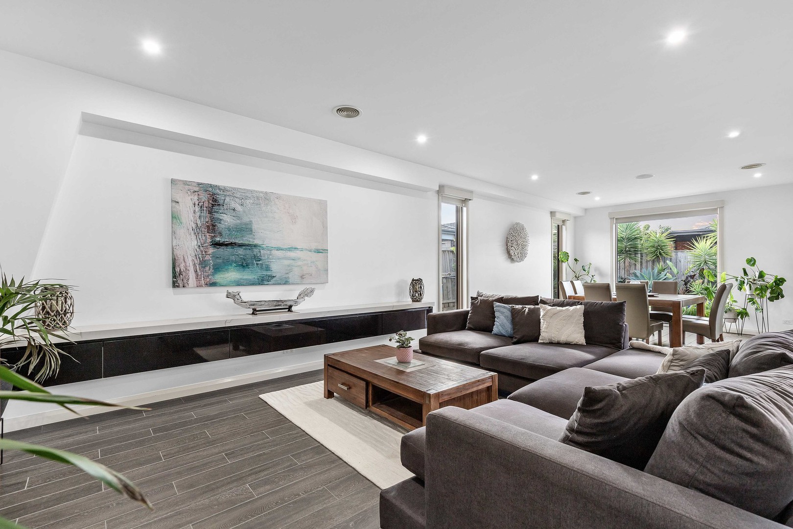 40 Sunningdale Drive, Hillside, VIC 3037, Hillside - Thumbnail 4