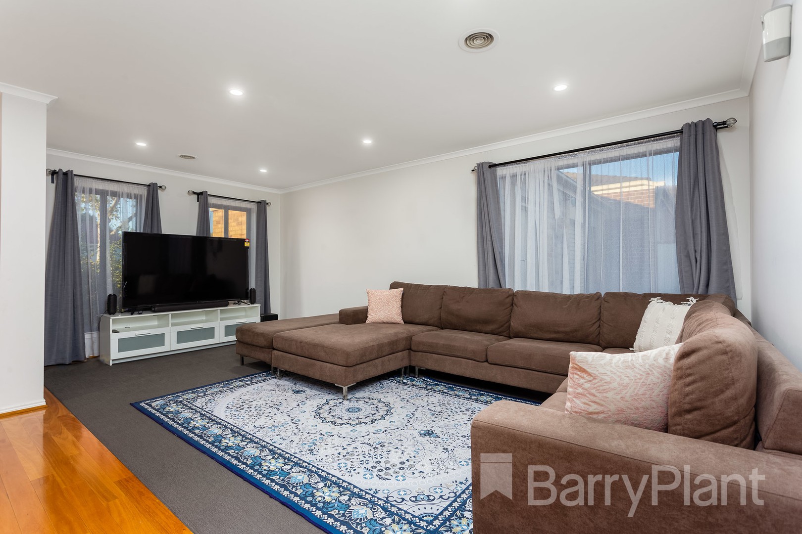 40 The Strand, Point Cook, VIC 3030, Point Cook - Thumbnail 3