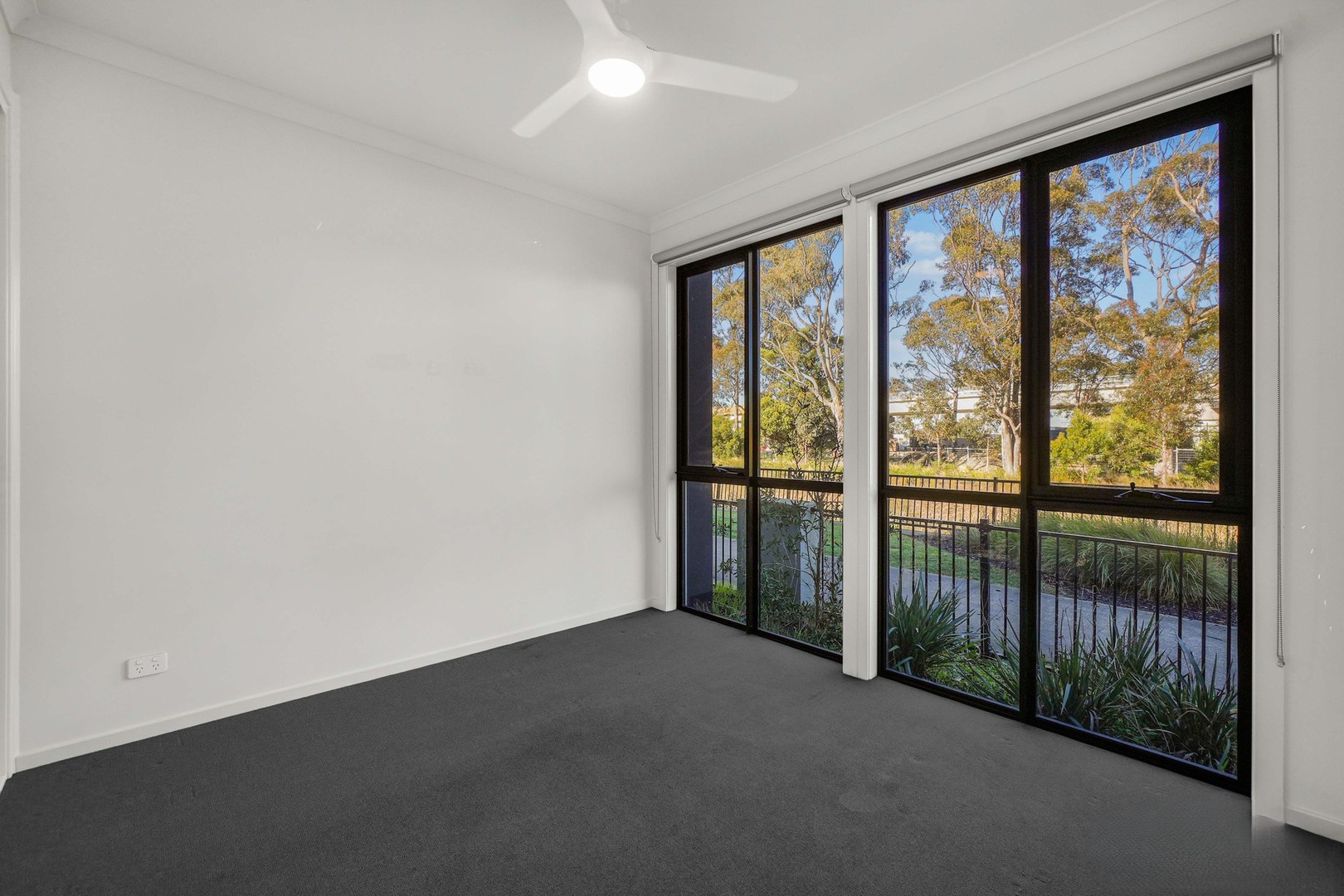 40 Titan Lodge Walk, Pakenham, VIC 3810, Pakenham - Thumbnail 6