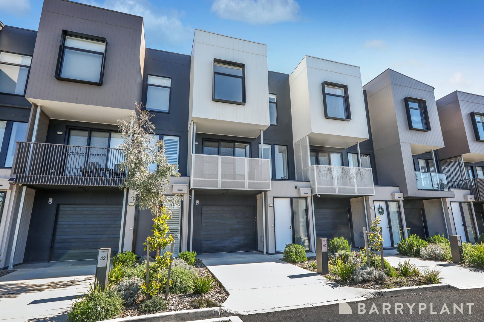 40 Wattlebird Court, Sunshine North, VIC 3020, Sunshine North - Thumbnail 2
