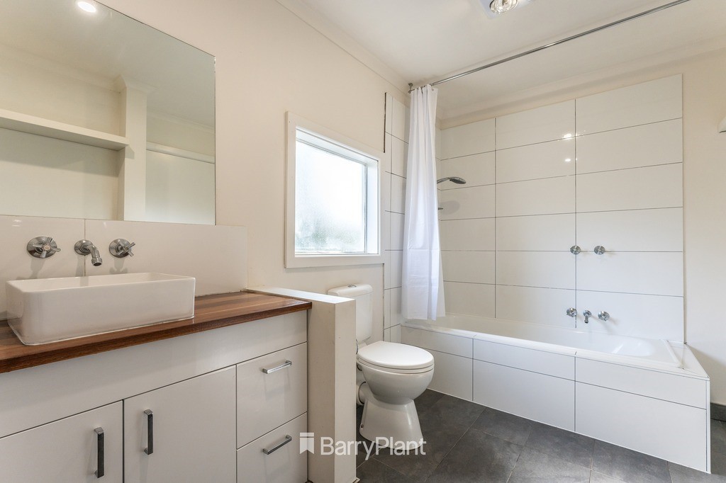 40 Wilton Avenue, Newcomb, VIC 3219, Newcomb - Thumbnail 5