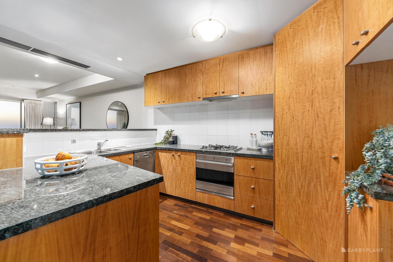 4004/2 Sovereign Point Court, Doncaster, VIC 3108, Doncaster - Thumbnail 4