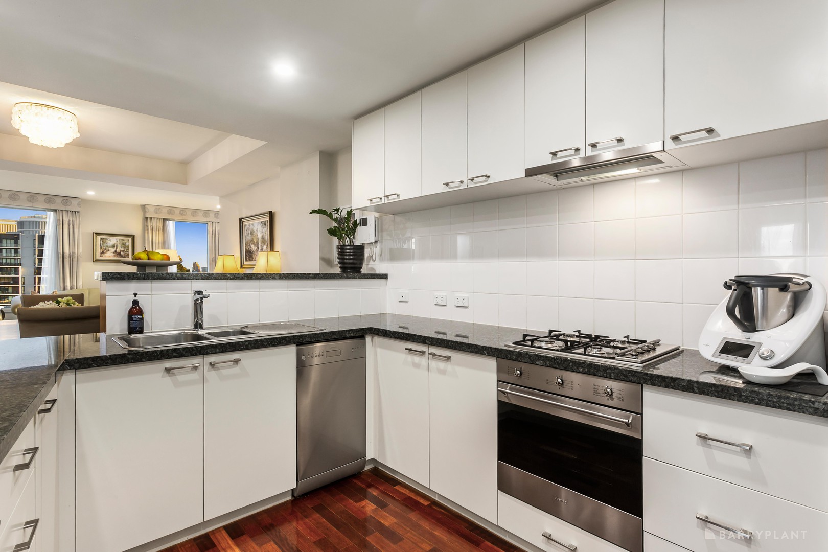 4006/2 Sovereign Point Court, Doncaster, VIC 3108, Doncaster - Thumbnail 4