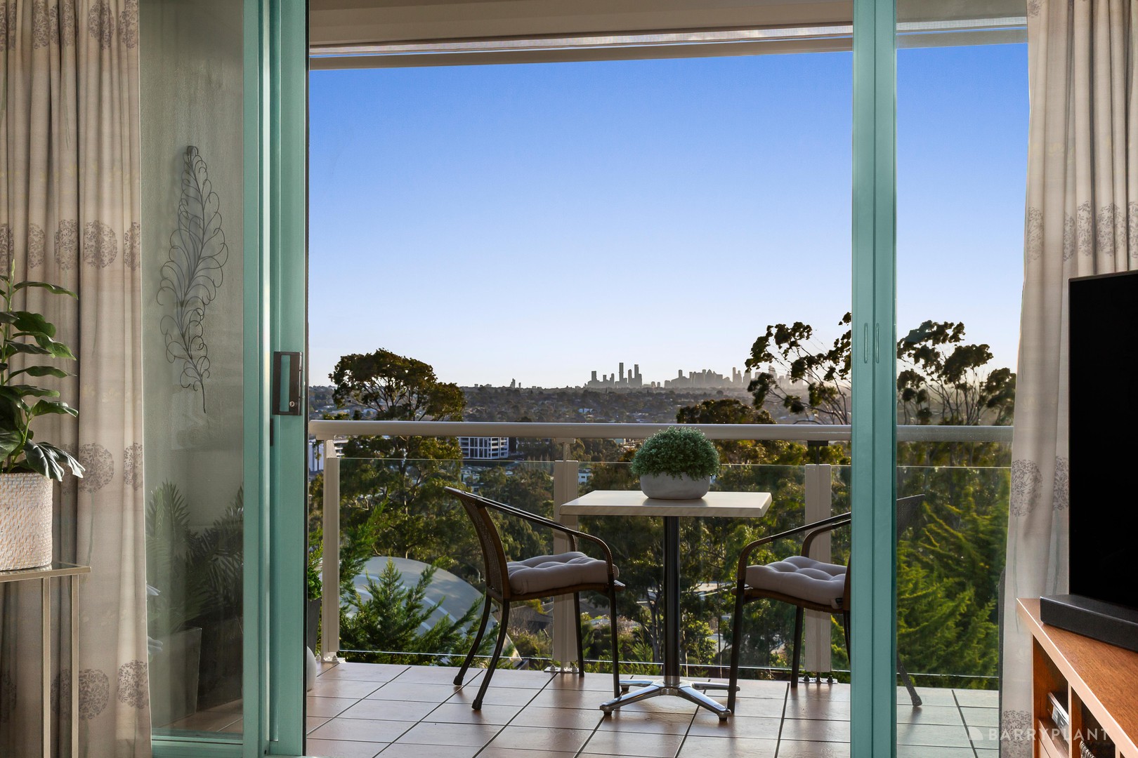 4006/2 Sovereign Point Court, Doncaster, VIC 3108, Doncaster - Thumbnail 6