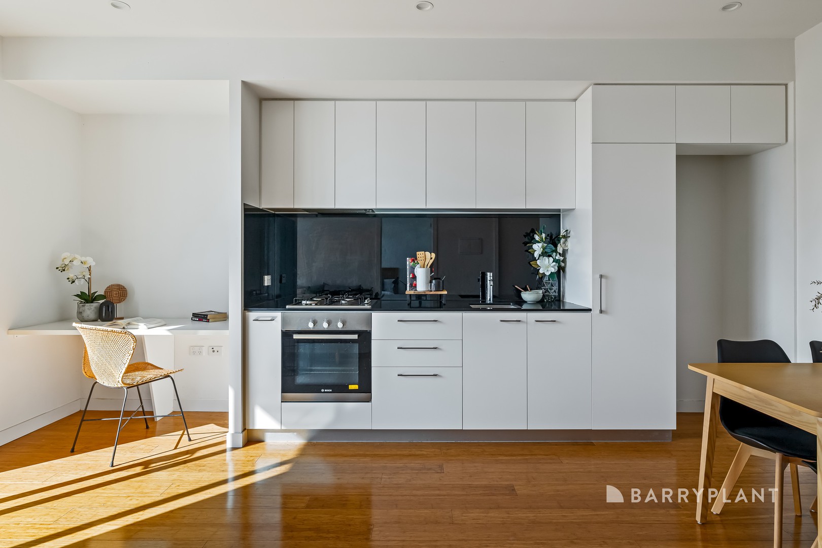401/10 Clinch Avenue, Preston, VIC 3072, Preston - Thumbnail 3