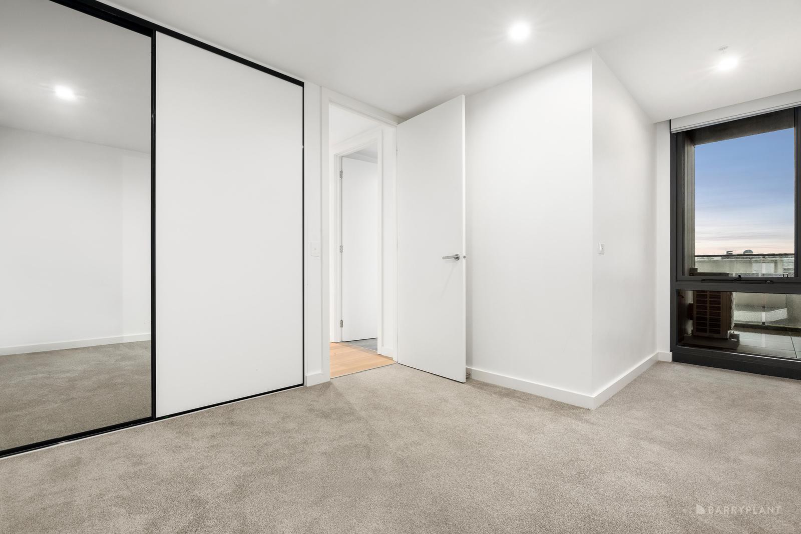 401/12 Queen Street, Blackburn, VIC 3130, Blackburn - Thumbnail 7