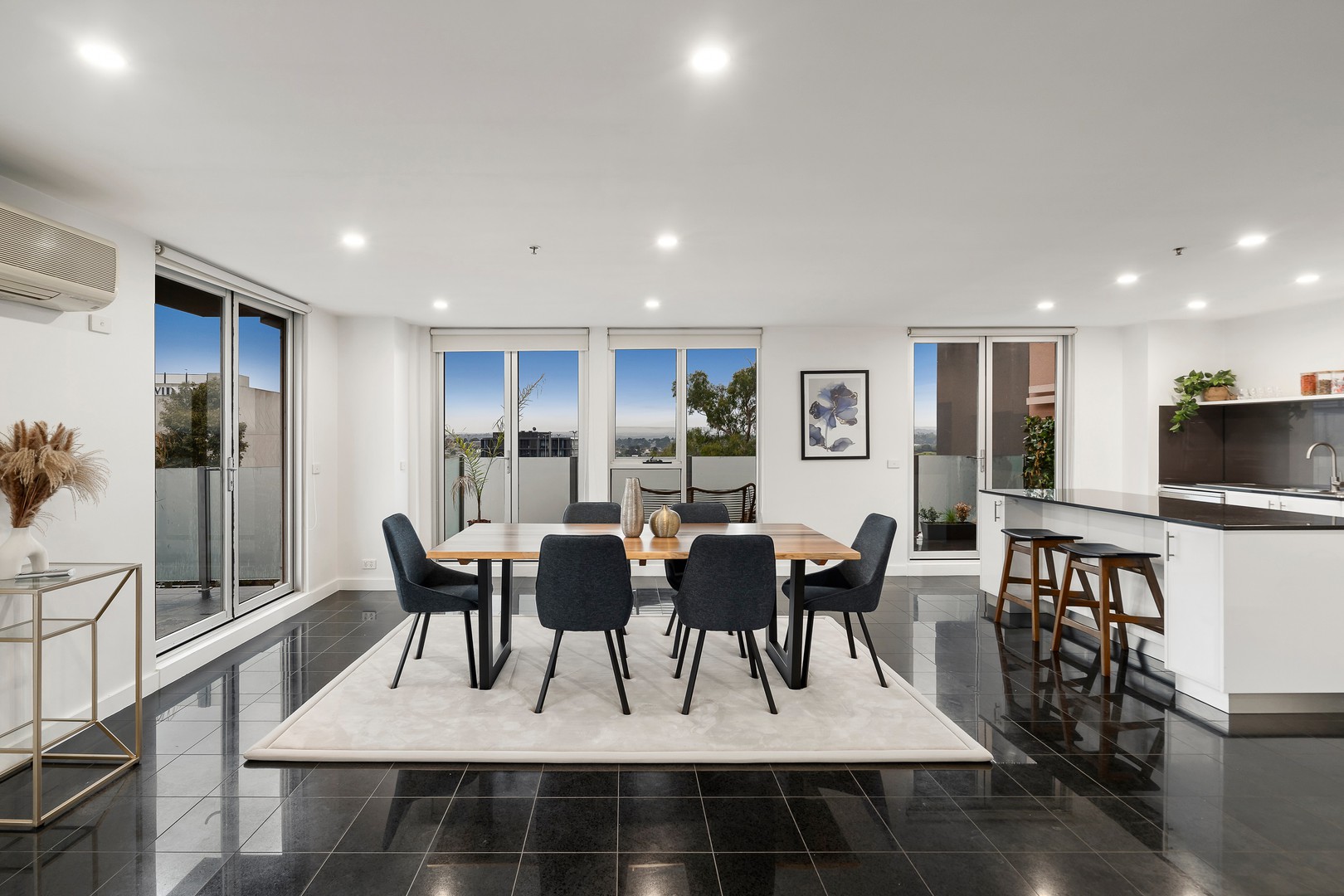 401/13-15 Goodson Street, Doncaster, VIC 3108, Doncaster - Thumbnail 4