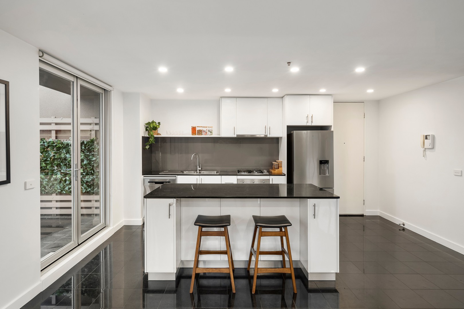 401/13-15 Goodson Street, Doncaster, VIC 3108, Doncaster - Thumbnail 2