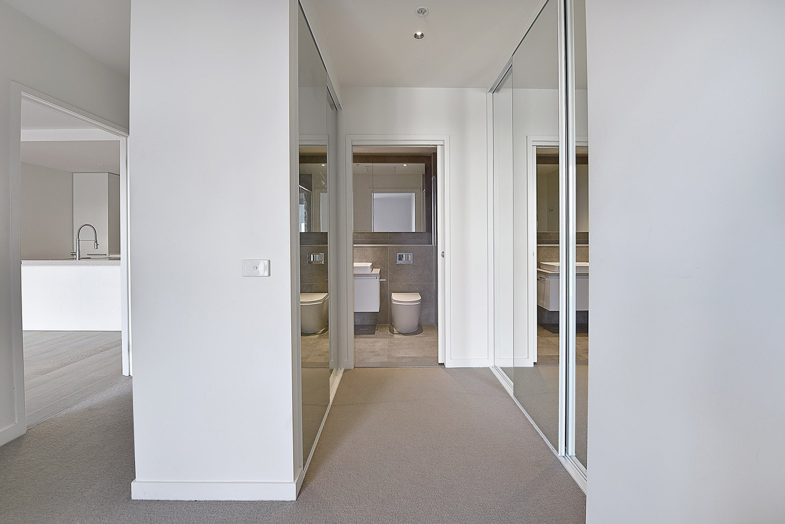 401/19 Russell Street, Essendon, VIC 3040, Essendon - Thumbnail 5