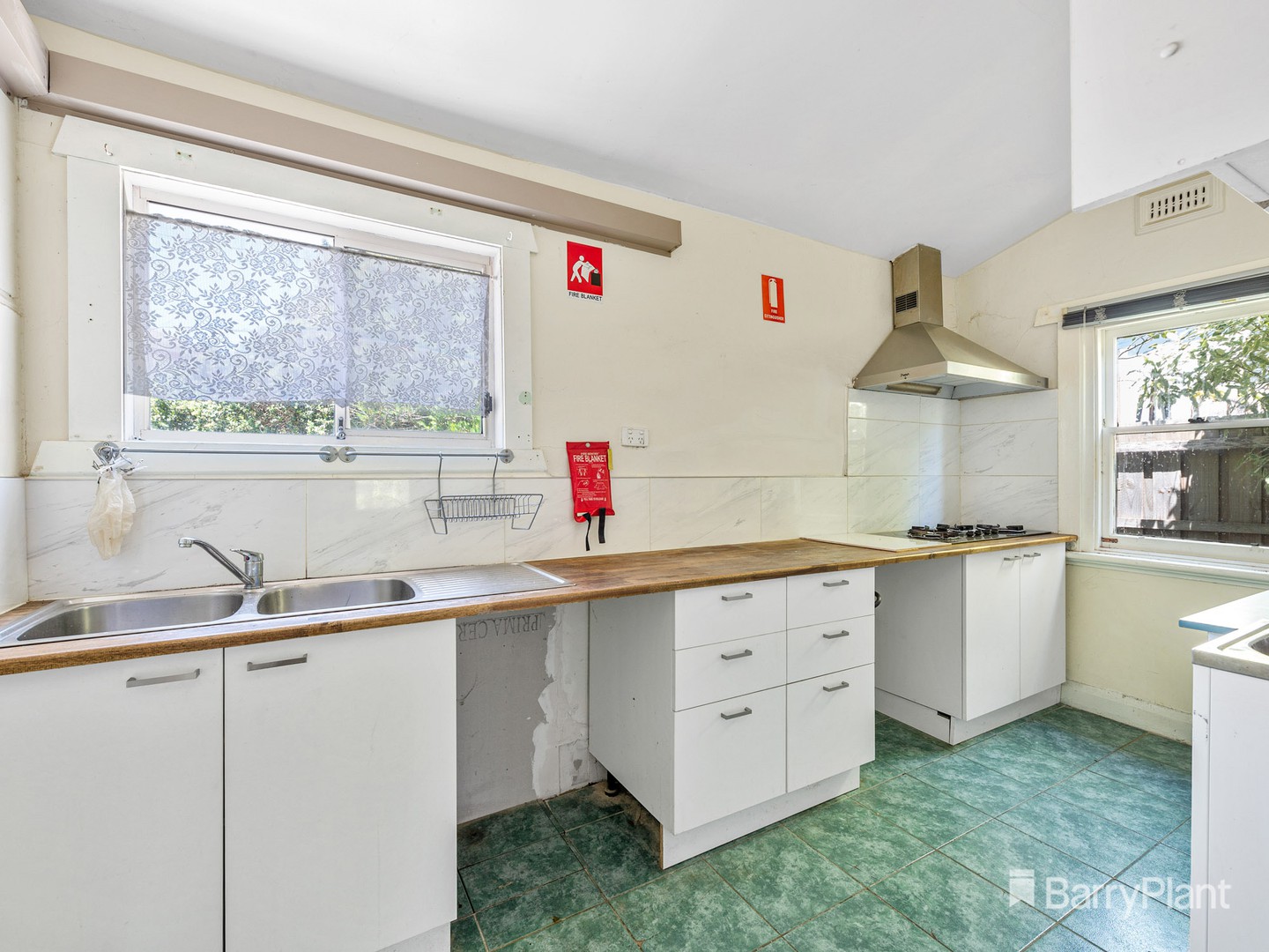 402 Elgar Road, Box Hill, VIC 3128, Box Hill - Thumbnail 4