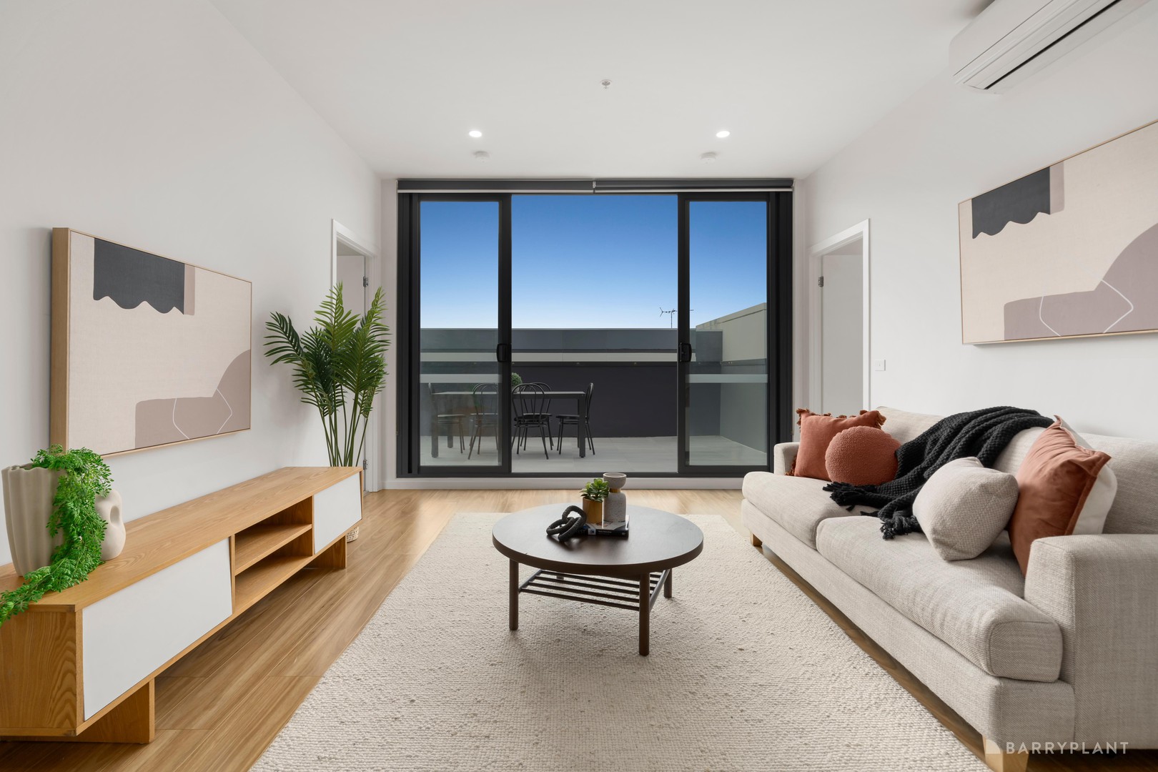 403/5 Red Hill Terrace, Doncaster East, VIC 3109 - Thumbnail 2 - 17/09/2025