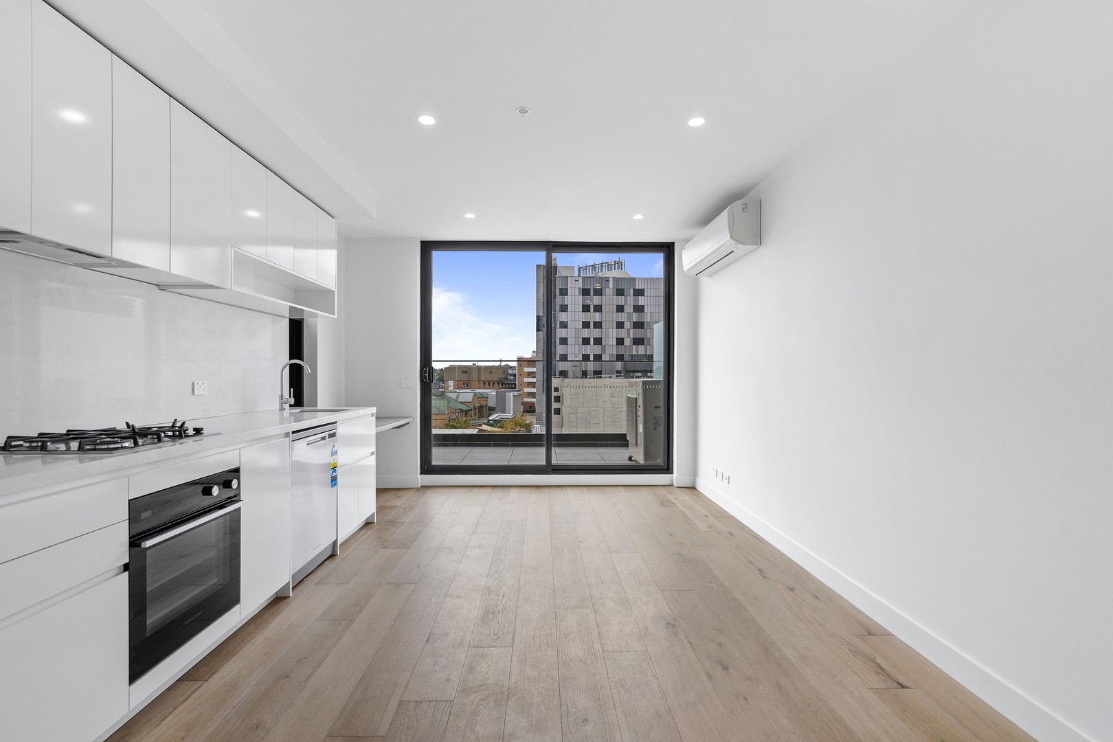 403/5 Rodgerson Road, Box Hill, VIC 3128, Box Hill - Thumbnail 3