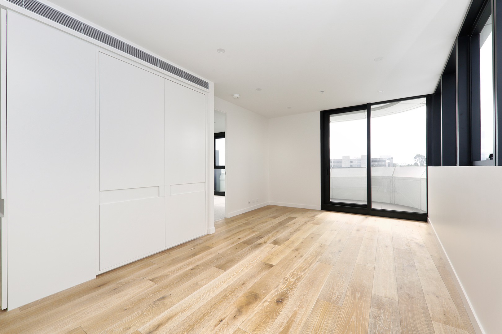 403/52-54 O'Sullivan Road, Glen Waverley, VIC 3150 - Thumbnail 2 - 21/10/2024