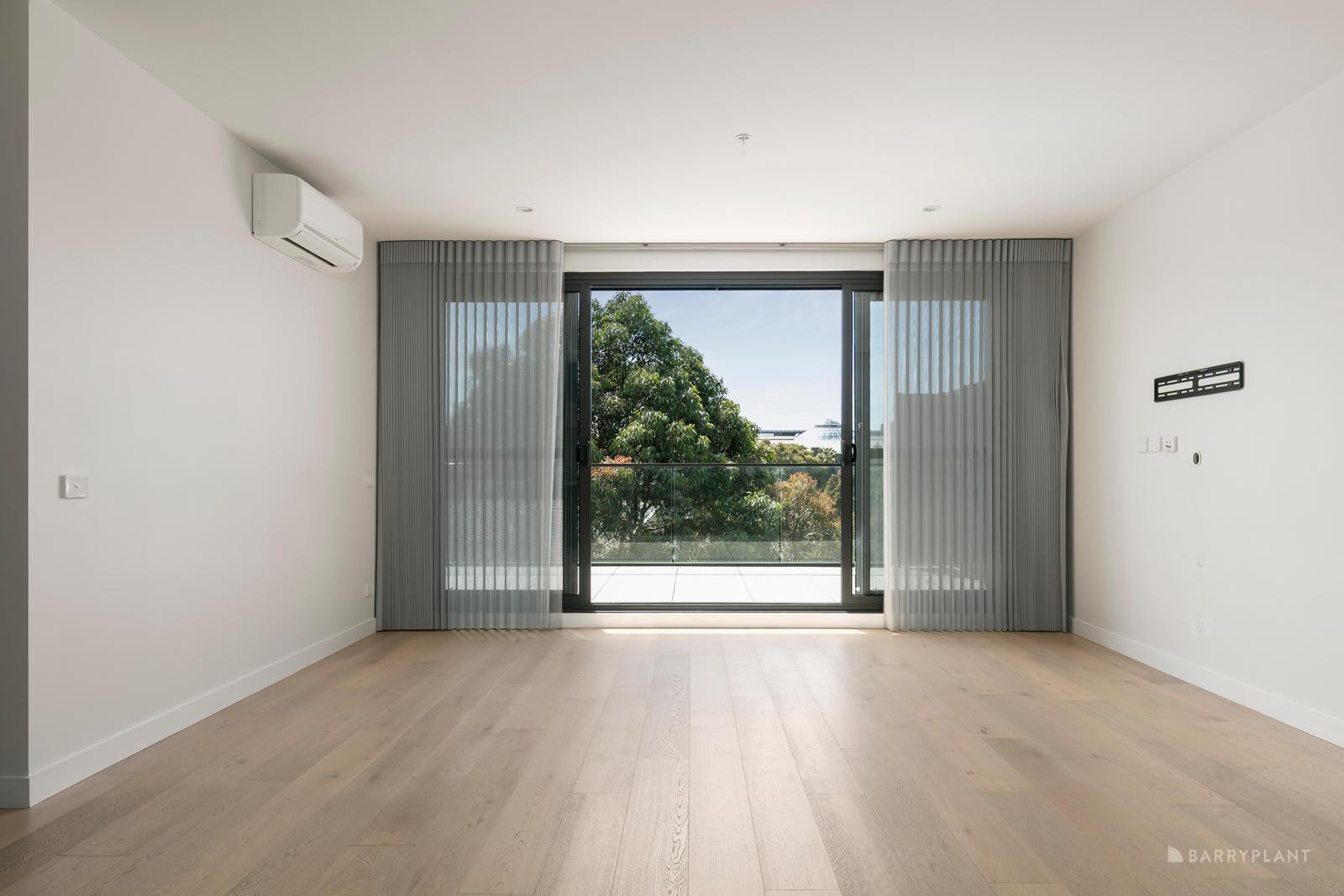 403/8 Bourke Street, Ringwood, VIC 3134, Ringwood - Thumbnail 3