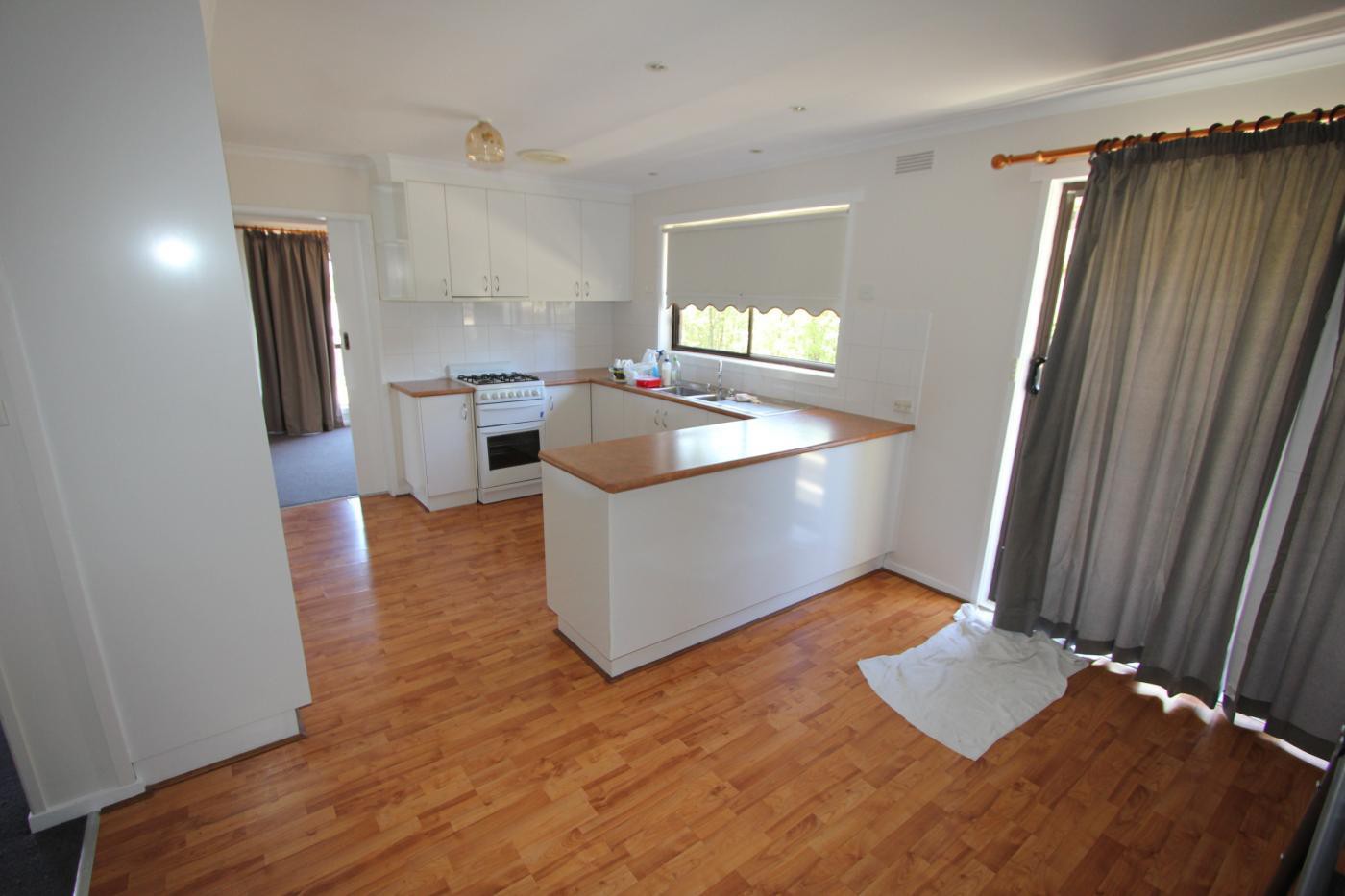 403 Barkly Street, Golden Point, VIC 3350 - Thumbnail 1 - 22/04/2022