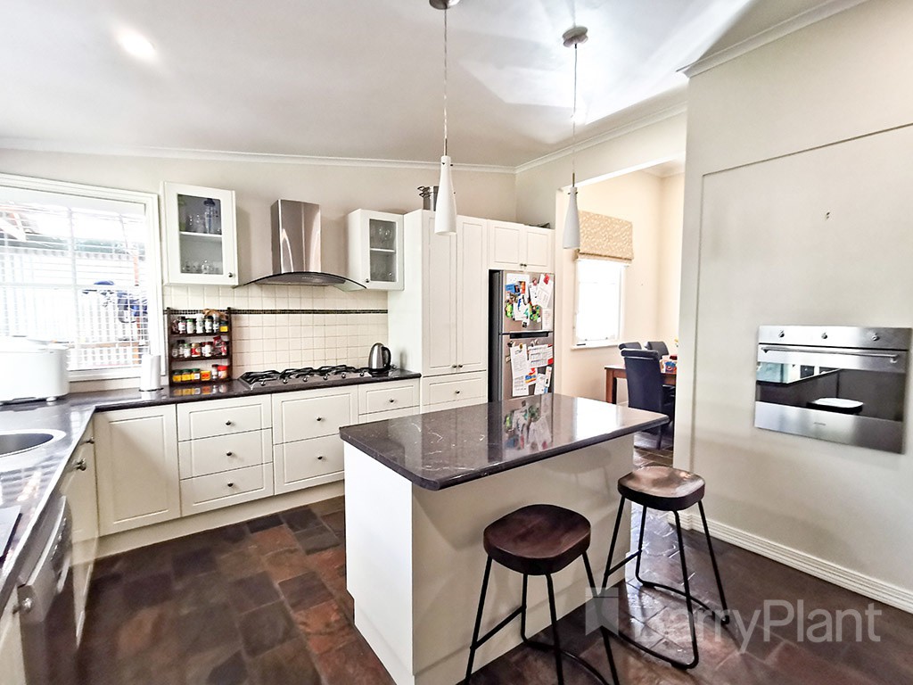 403 Howard Street, Soldiers Hill, VIC 3350, Soldiers Hill - Thumbnail 3