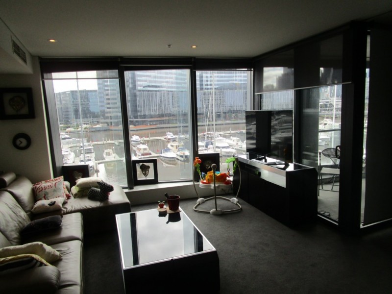 404/98 River Esplanade, Docklands, VIC 3008, Docklands - Thumbnail 2