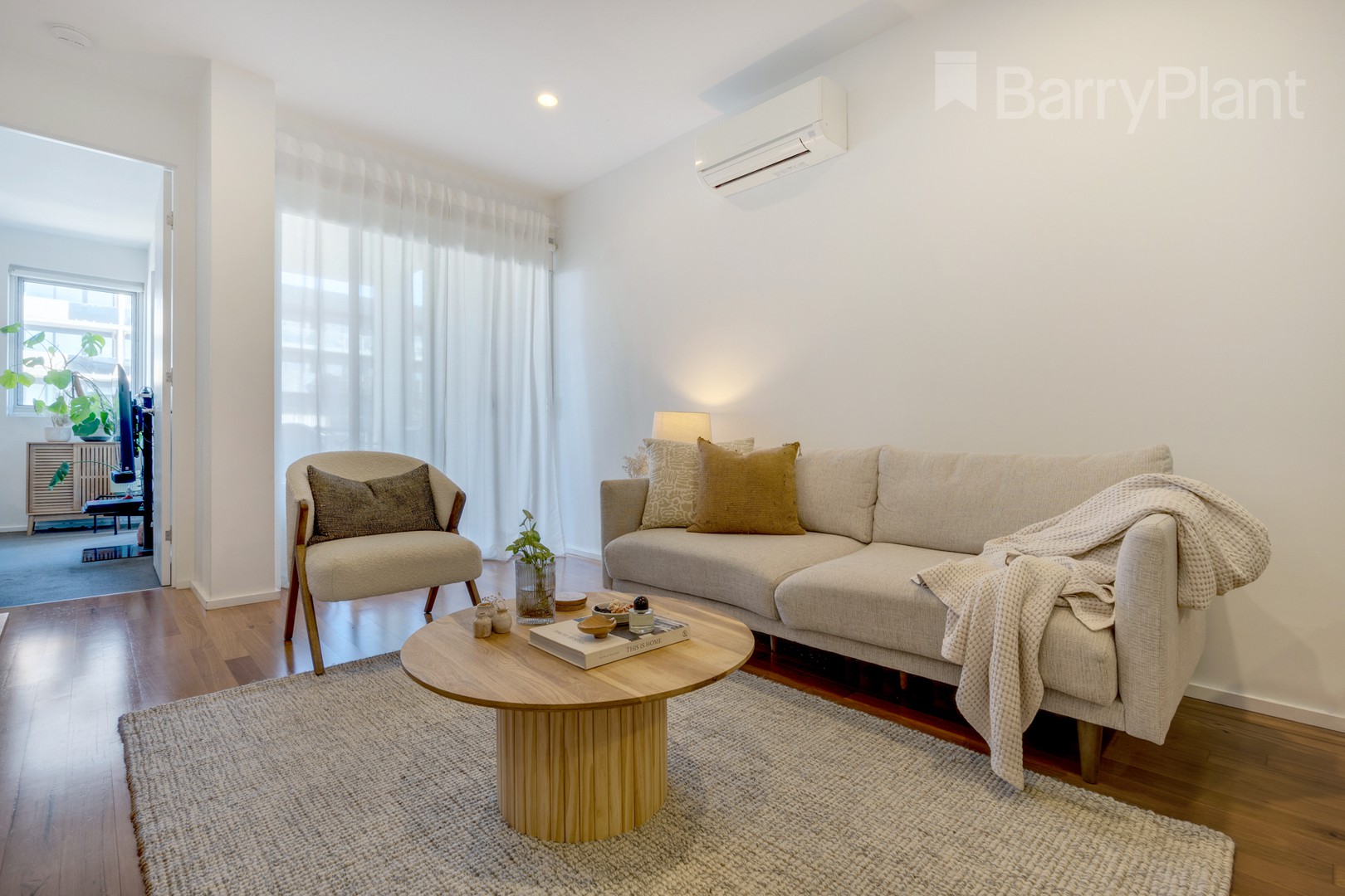 405/2 Plenty Road, Preston, VIC 3072, Preston - Thumbnail 2
