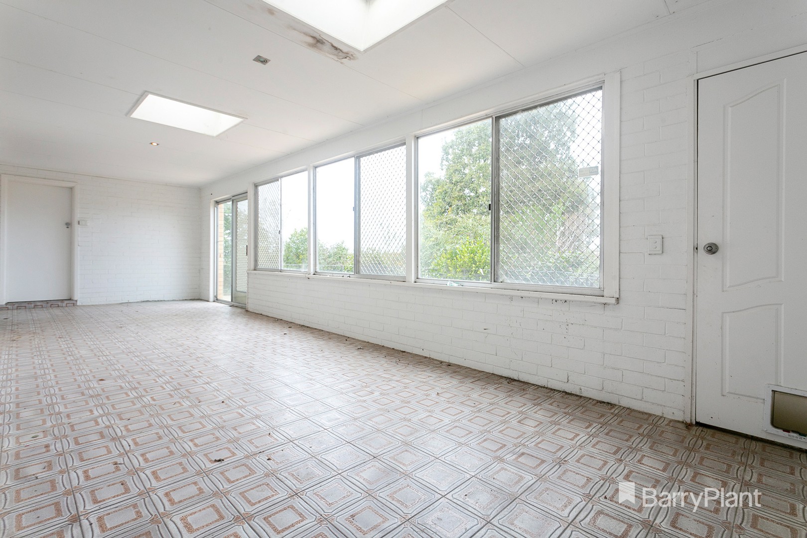 405 Brown Road, Officer, VIC 3809, Officer - Thumbnail 5