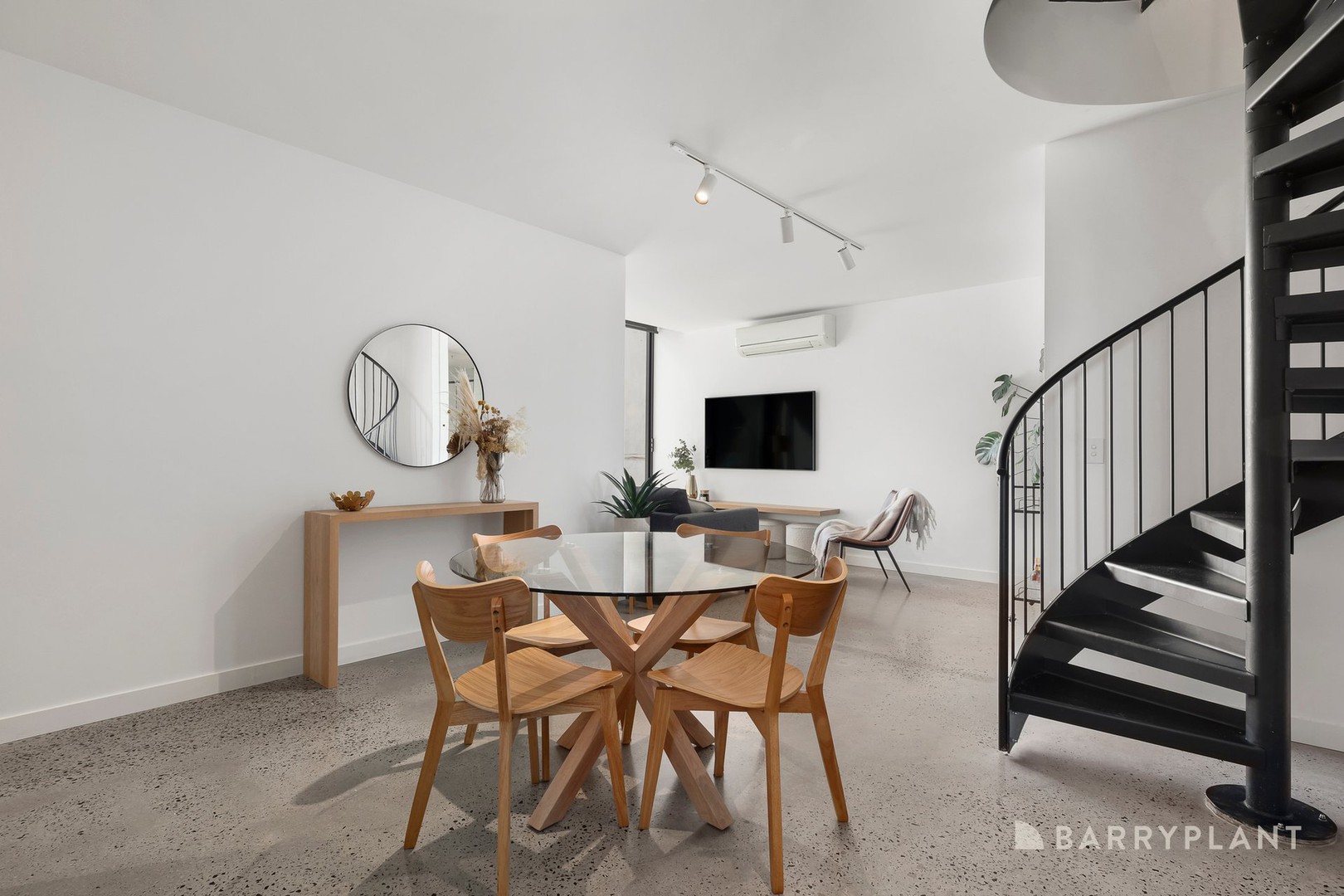 406/7 Carlton Street, Prahran, VIC 3181 - Thumbnail 2 - 07/04/2026