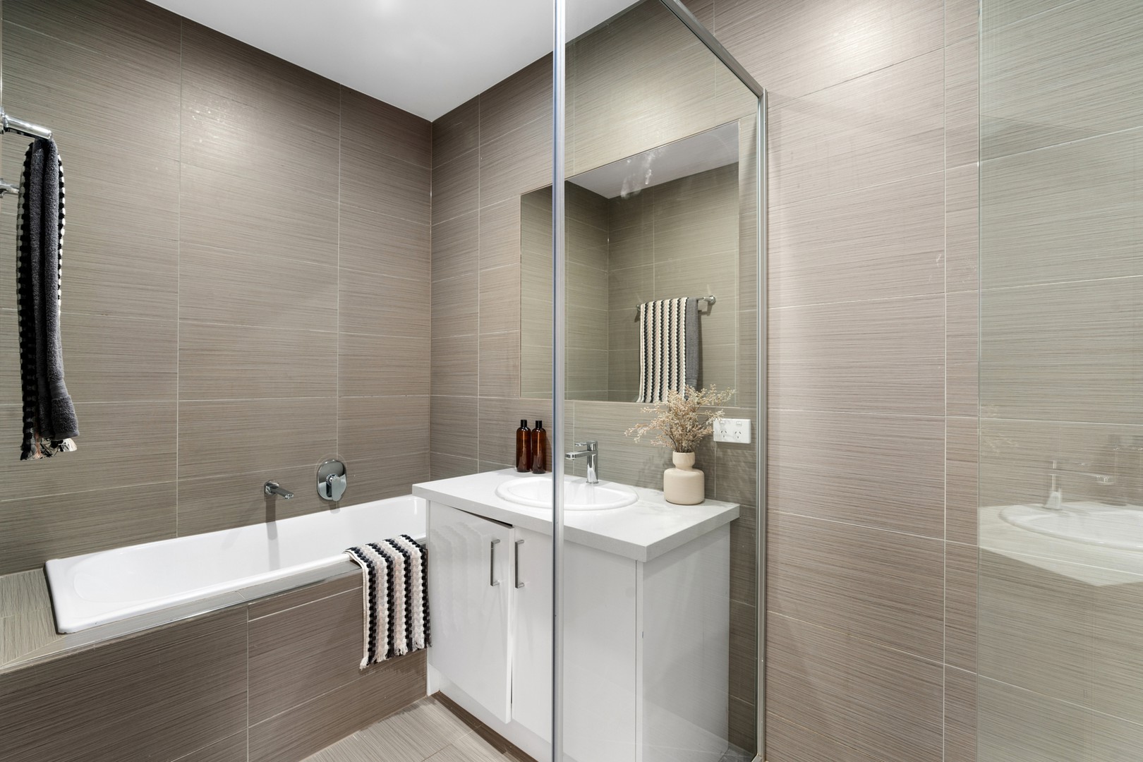 40a Griffiths Street, Bellfield, VIC 3081, Bellfield - Thumbnail 8