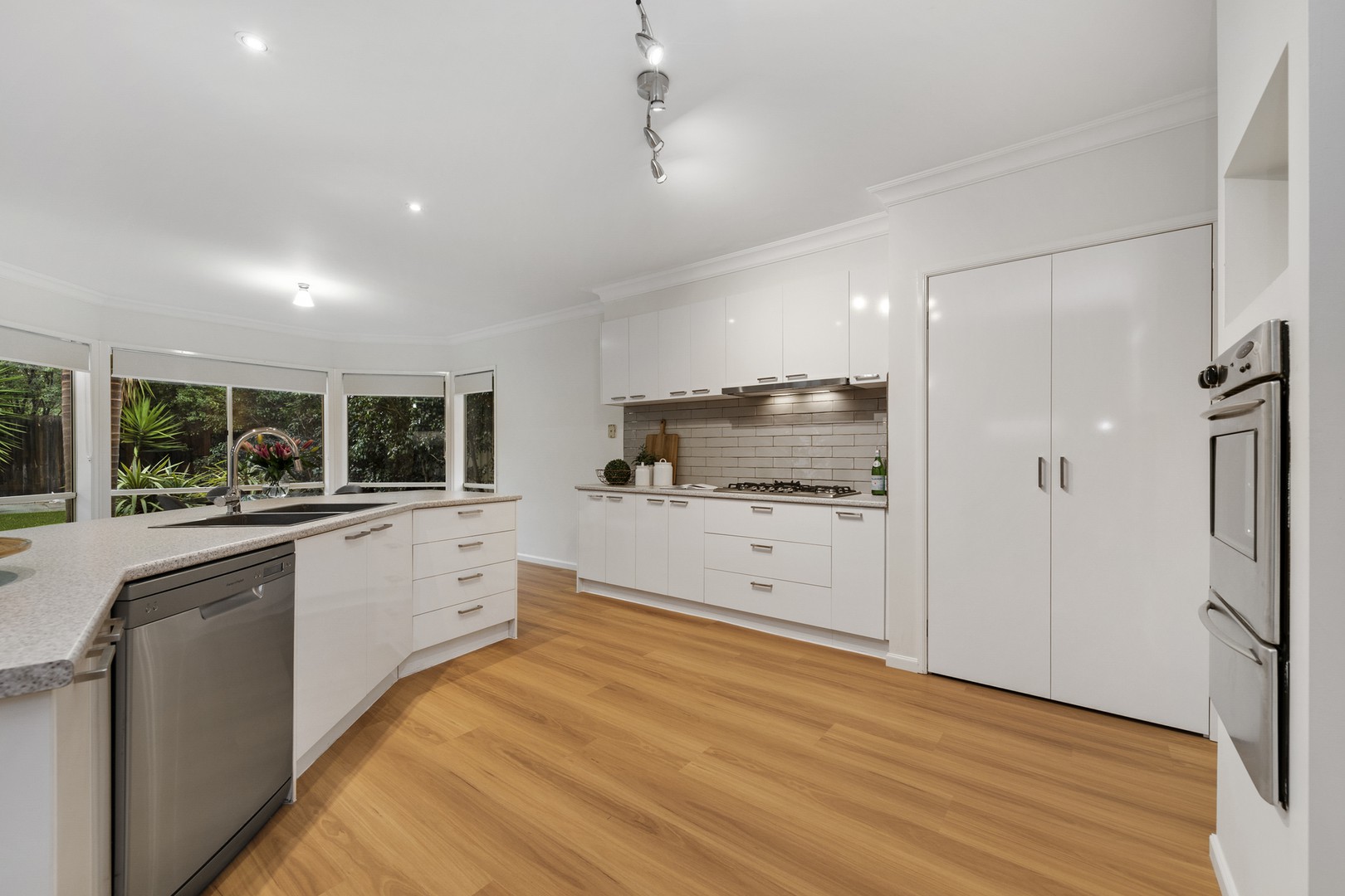 41 Botanic Drive, Hillside, VIC 3037, Hillside - Thumbnail 6