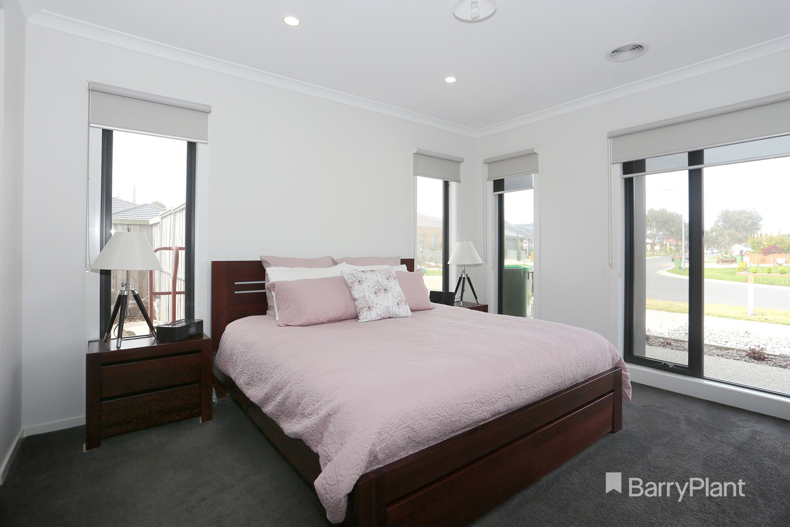 41 Botany Way, Pakenham, VIC 3810 - Thumbnail 2 - 27/06/2024