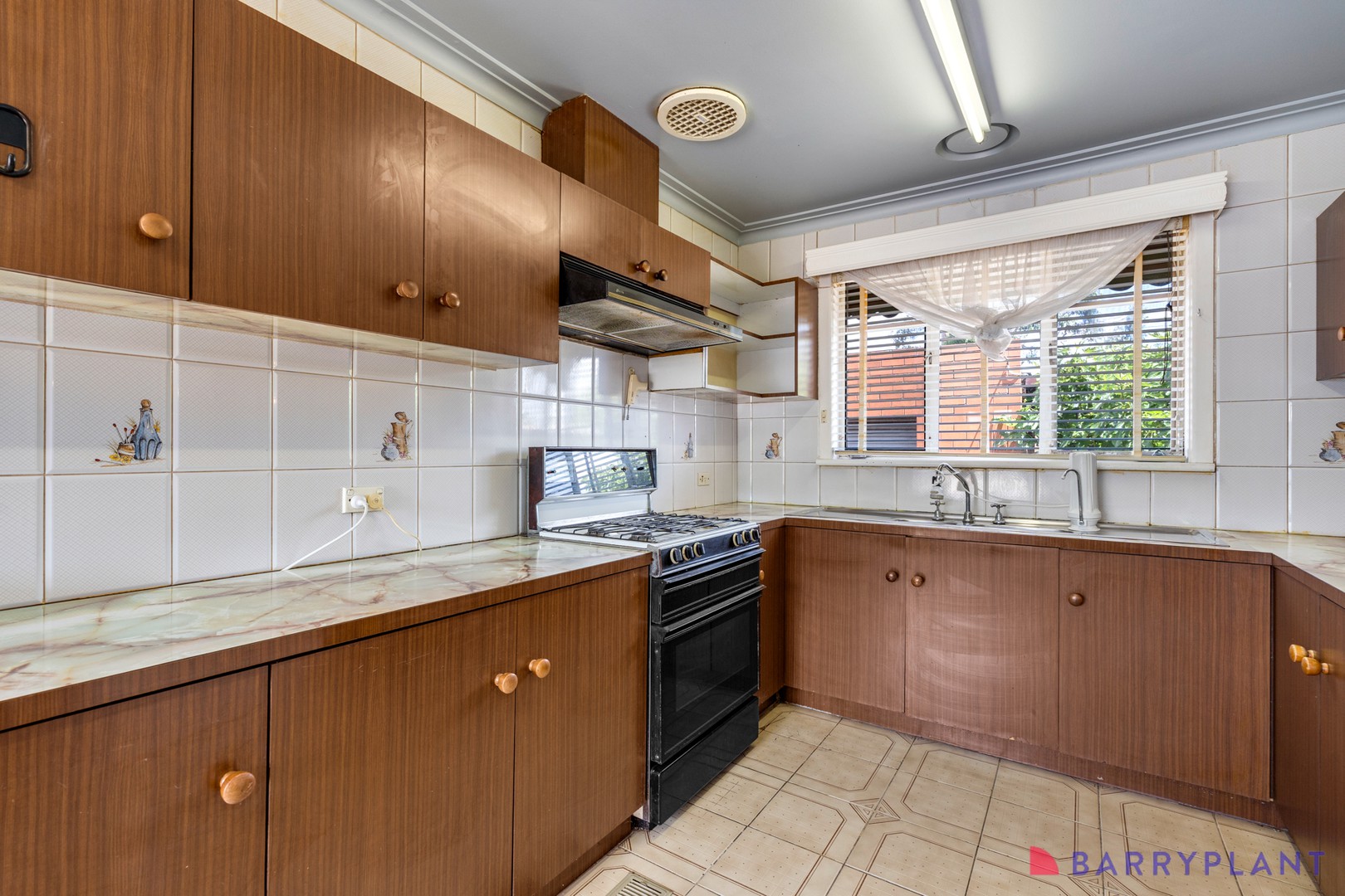 41 Botha Avenue, Reservoir, VIC 3073, Reservoir - Thumbnail 6