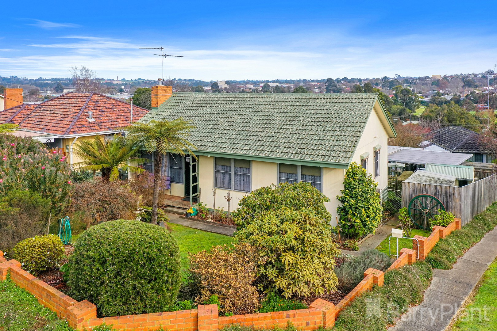 1 Sue Crescent, TAMWORTH NSW 2340