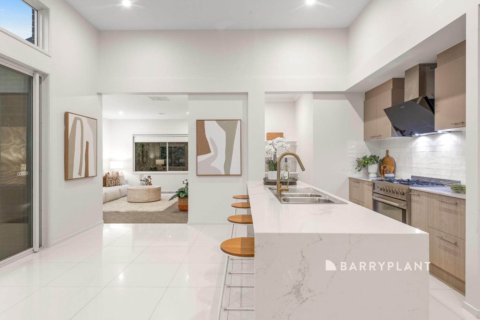 41 Carlyle Crescent, Clyde North, VIC 3978, Clyde North - Thumbnail 5