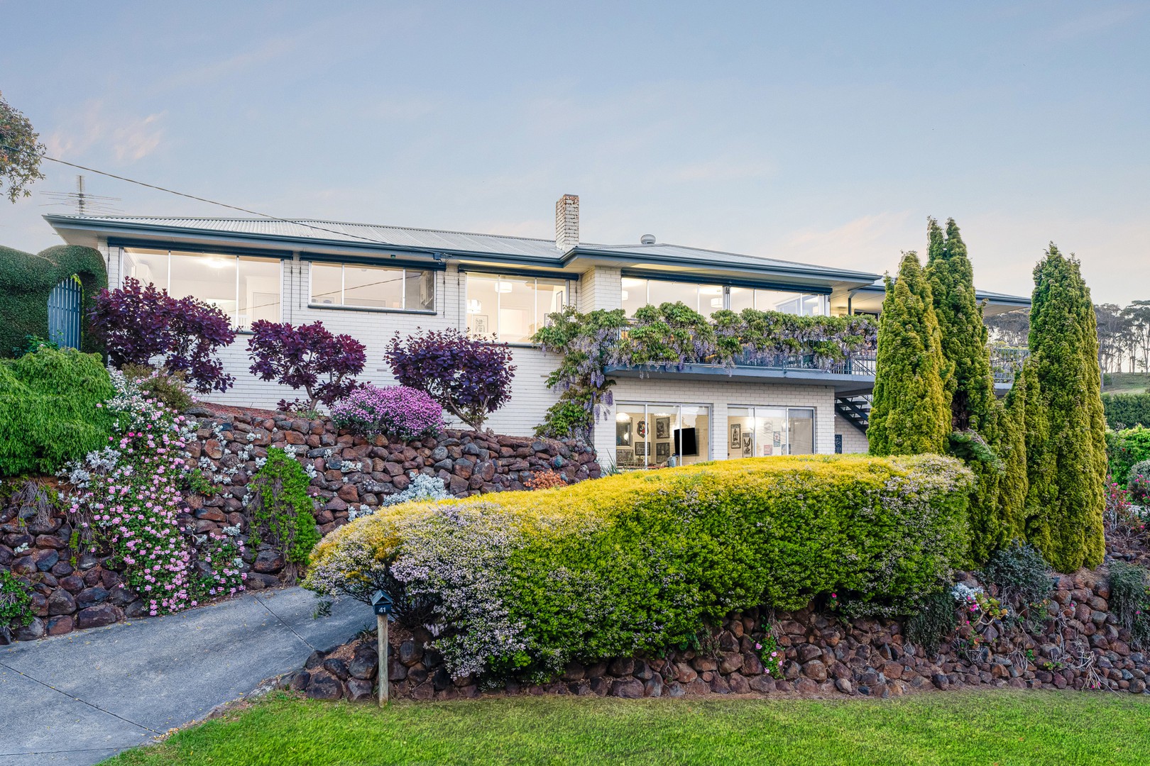 41 Challambra Crescent, Highton, VIC 3216, Highton - Thumbnail 3
