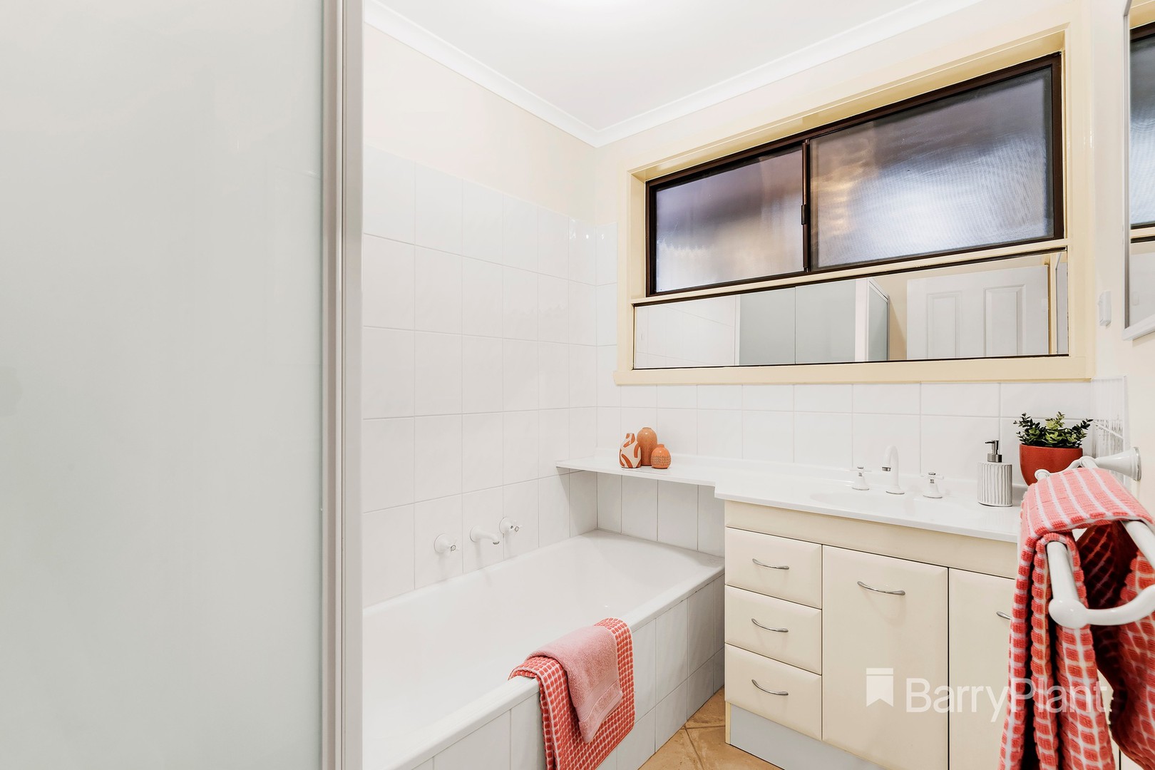 41 Cunningham Drive, Mill Park, VIC 3082, Mill Park - Thumbnail 7