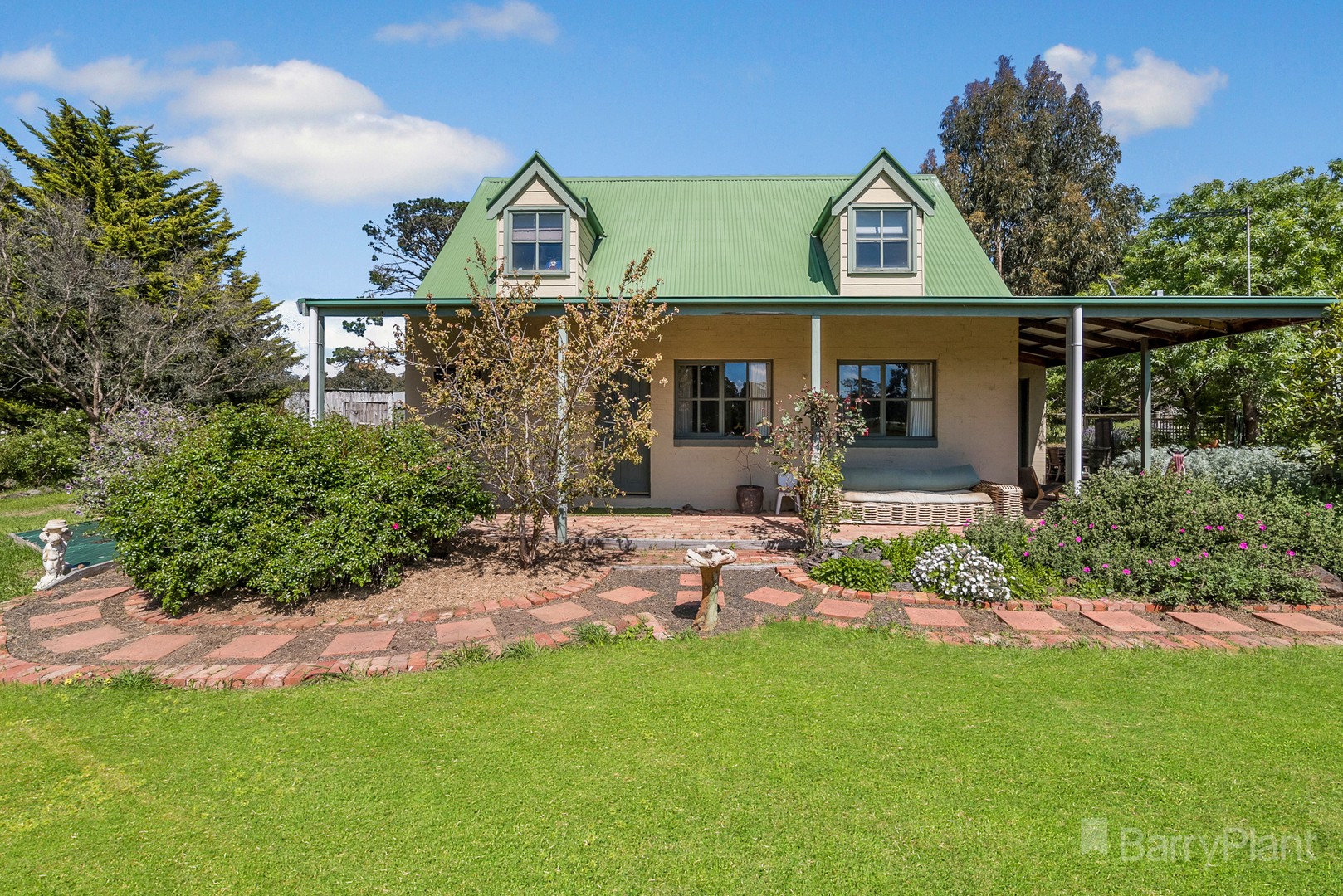 41 Cutevan Cres, Riddells Creek, VIC 3431 - Thumbnail 2 - 28/10/2021