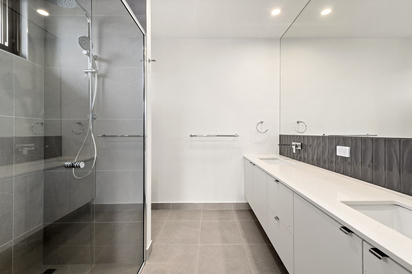41 Dehnert Street, Doncaster East, VIC 3109, Doncaster East - Thumbnail 5