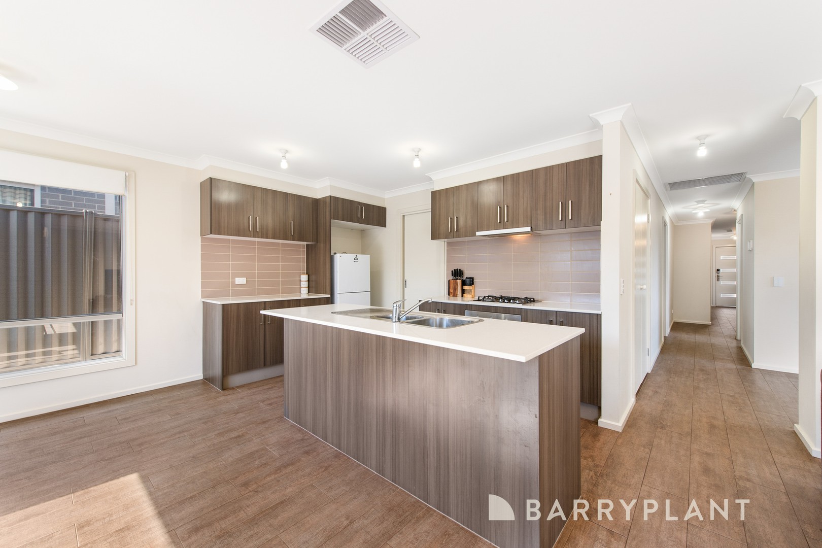 41 Diamond Parade, Cobblebank, VIC 3338, Cobblebank - Thumbnail 3
