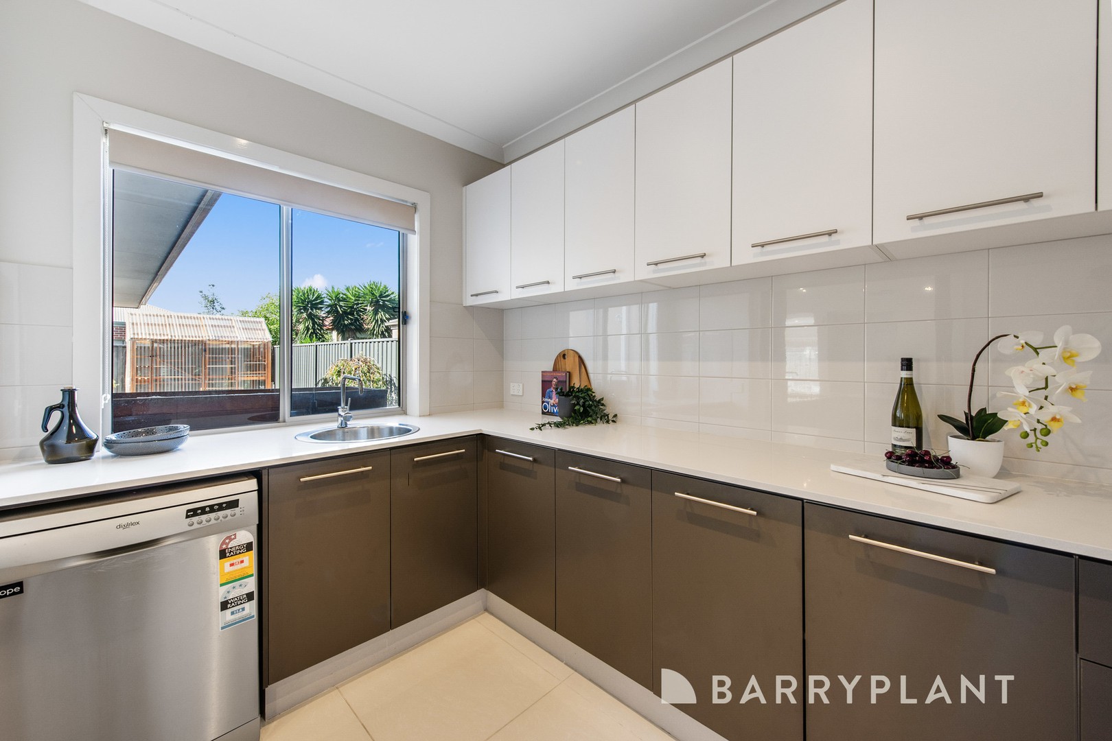 41 Finsbury Crescent, Manor Lakes, VIC 3024, Manor Lakes - Thumbnail 7
