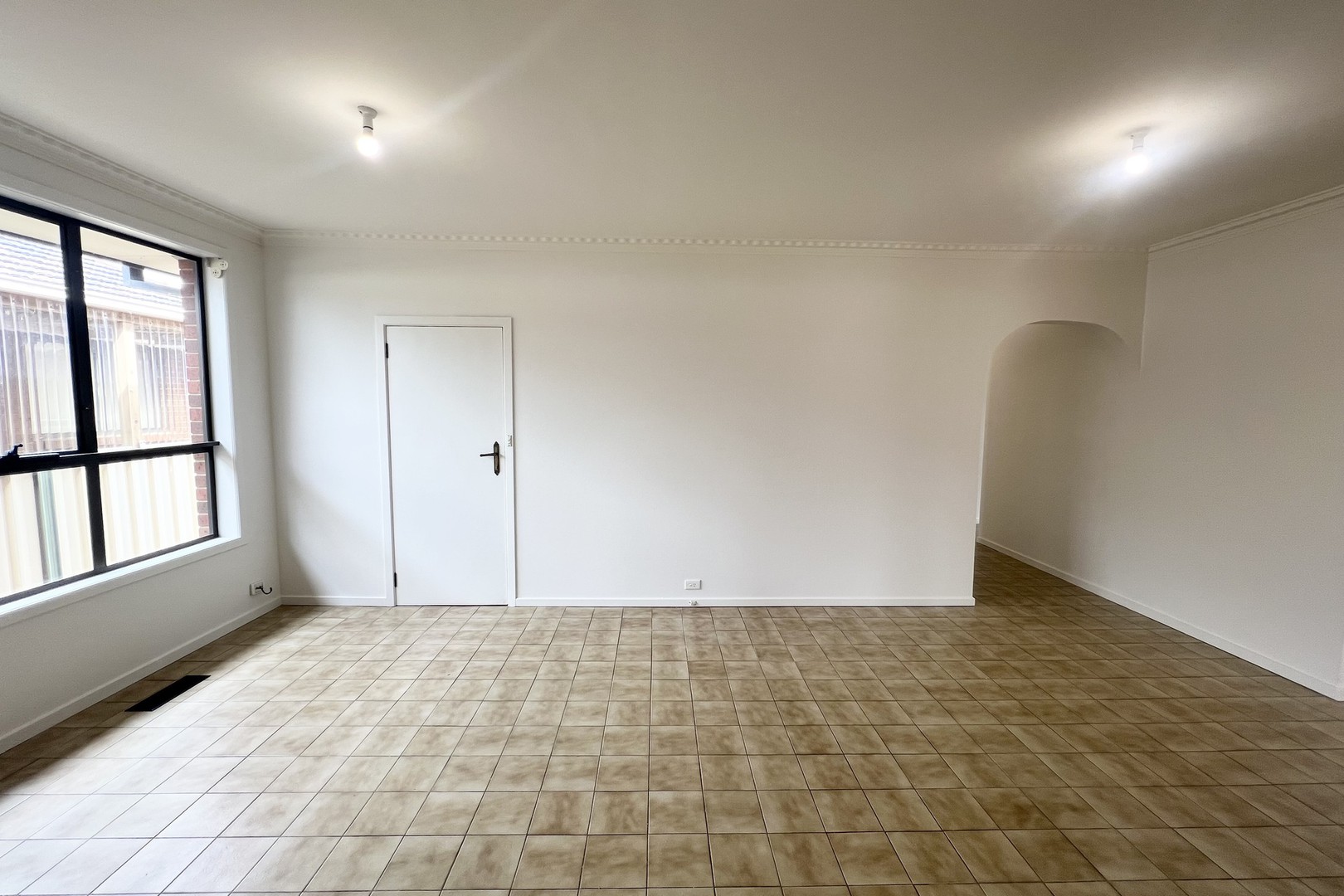 41 Harmon Avenue, St Albans, VIC 3021, St Albans - Thumbnail 5