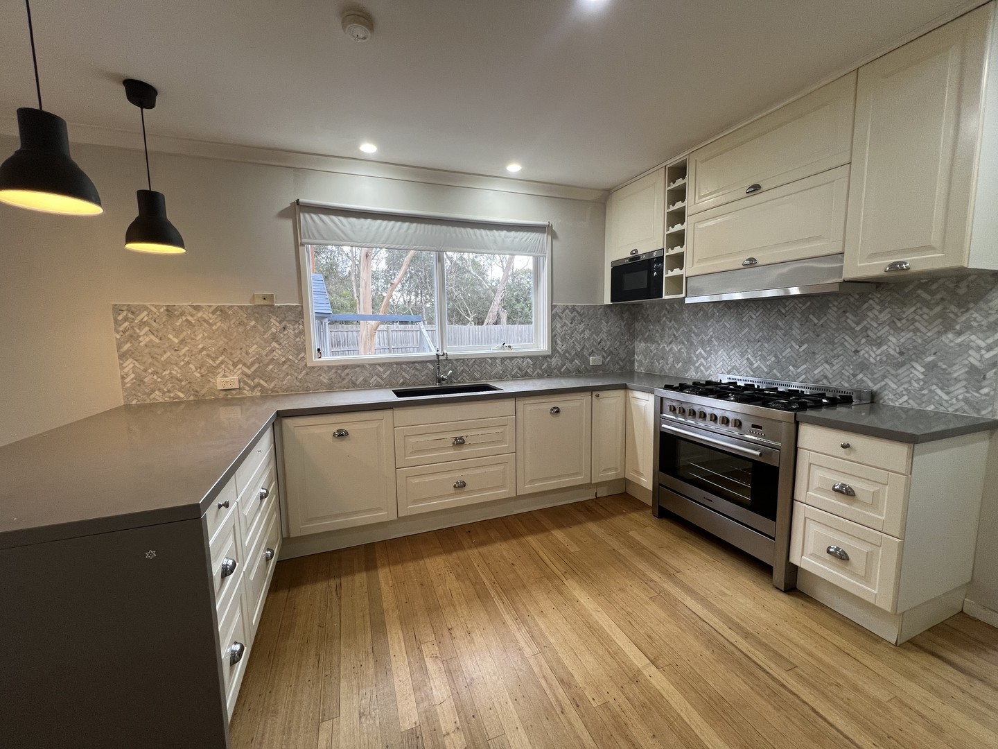 41 Hazelwood Rd, Boronia, VIC 3155 - Thumbnail 1 - 11/07/2025