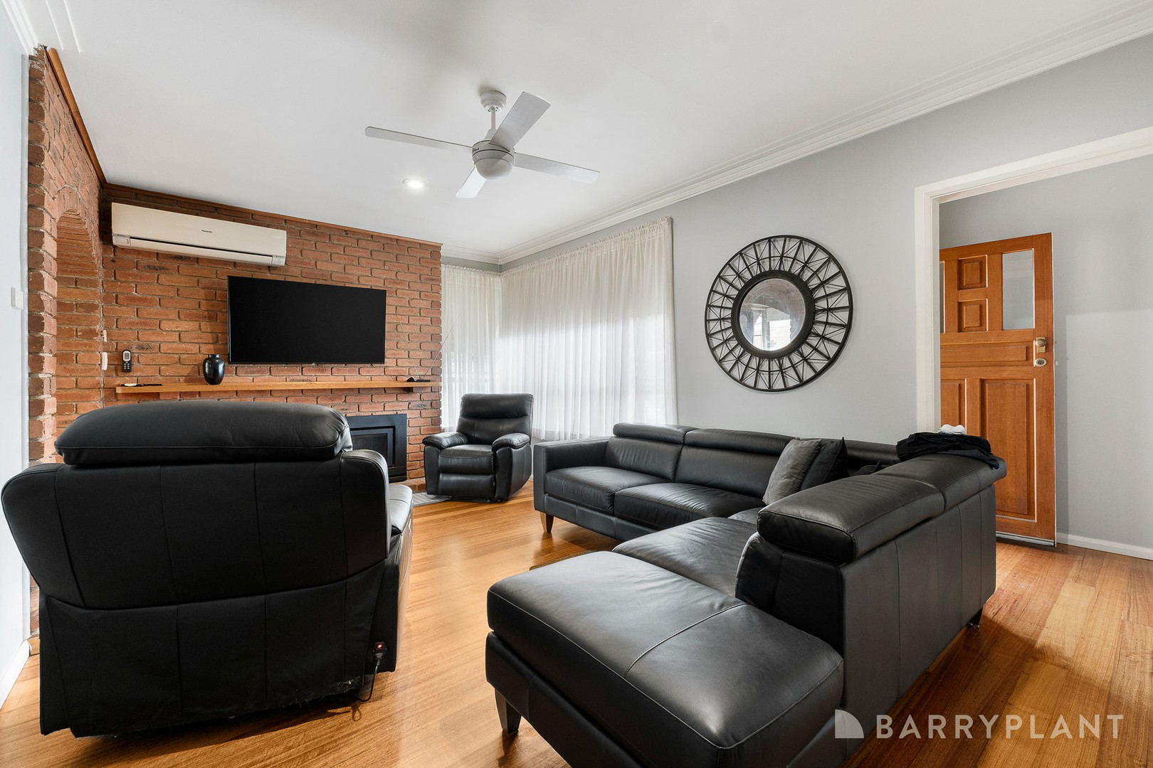 41 Hillview Drive, Kilsyth, VIC 3137 - Thumbnail 2 - 16/04/2026