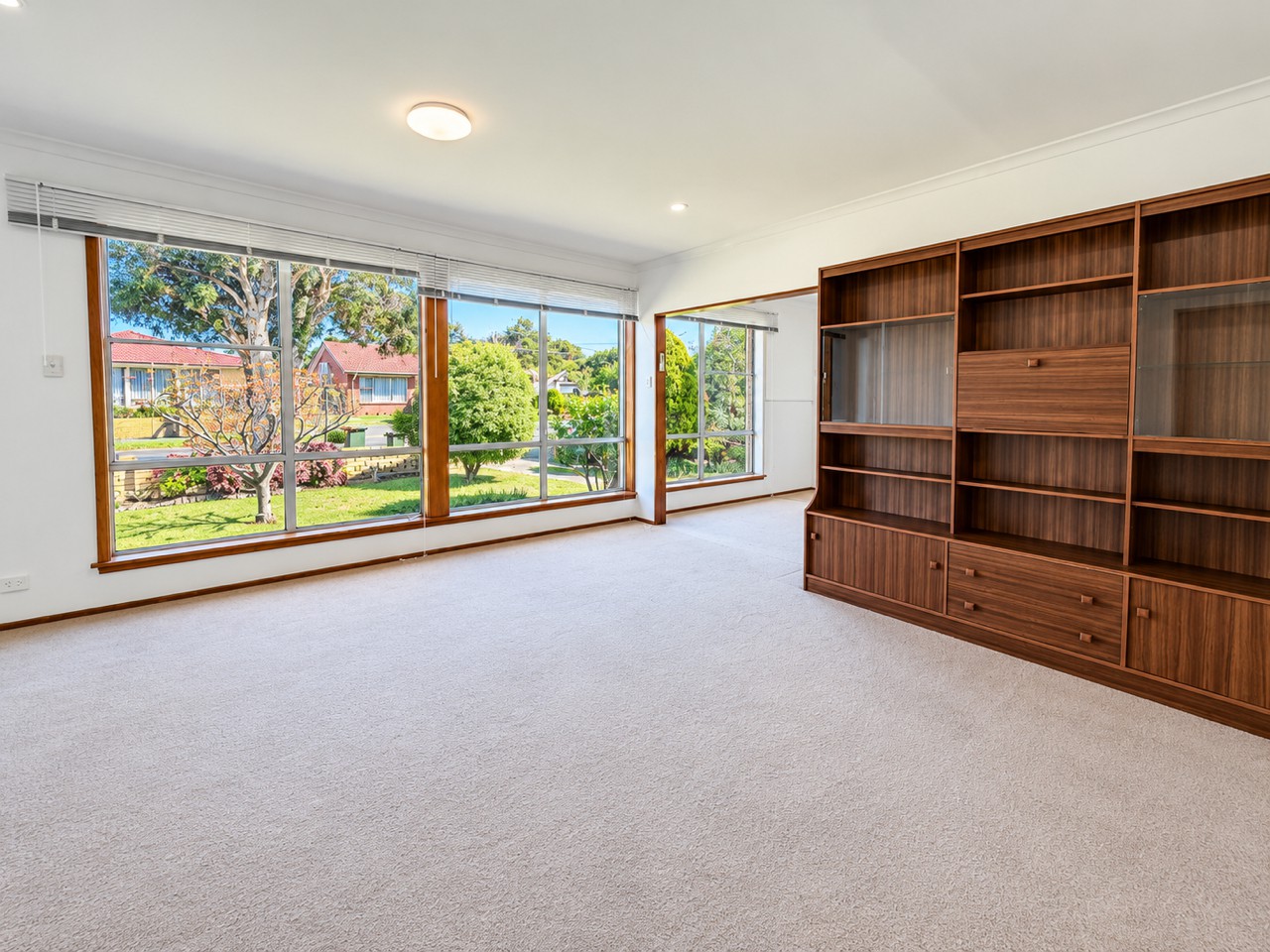 41 Hitchcock Street, Breakwater, VIC 3219 - Thumbnail 2 - 20/10/2026