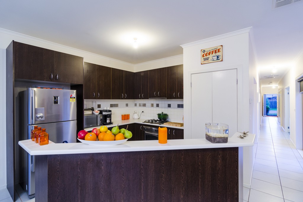 41 Hollington Crescent, Point Cook, VIC 3030, Point Cook - Thumbnail 6