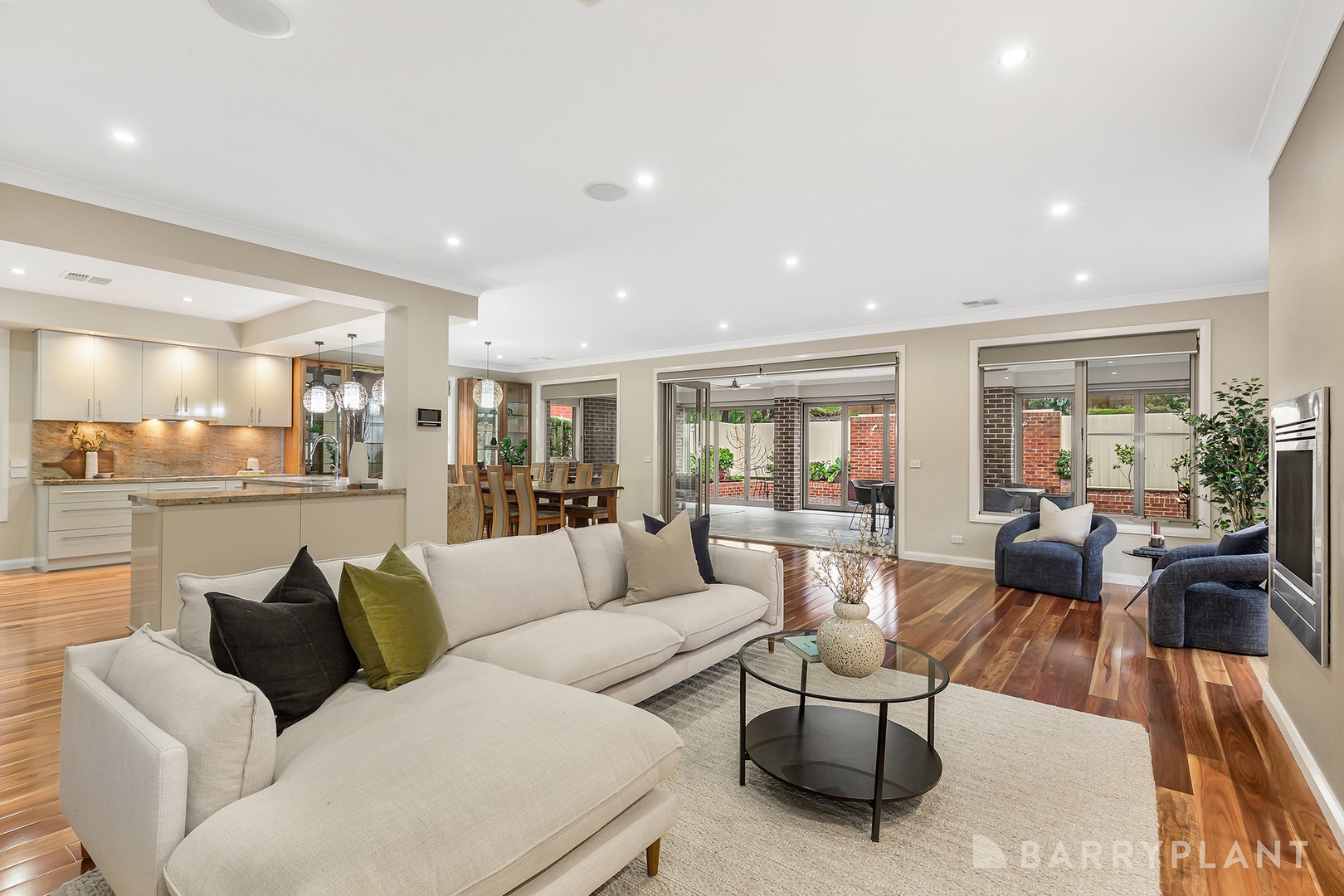 3B Skyline Court, Lorne, VIC, Bundoora - Thumbnail 3