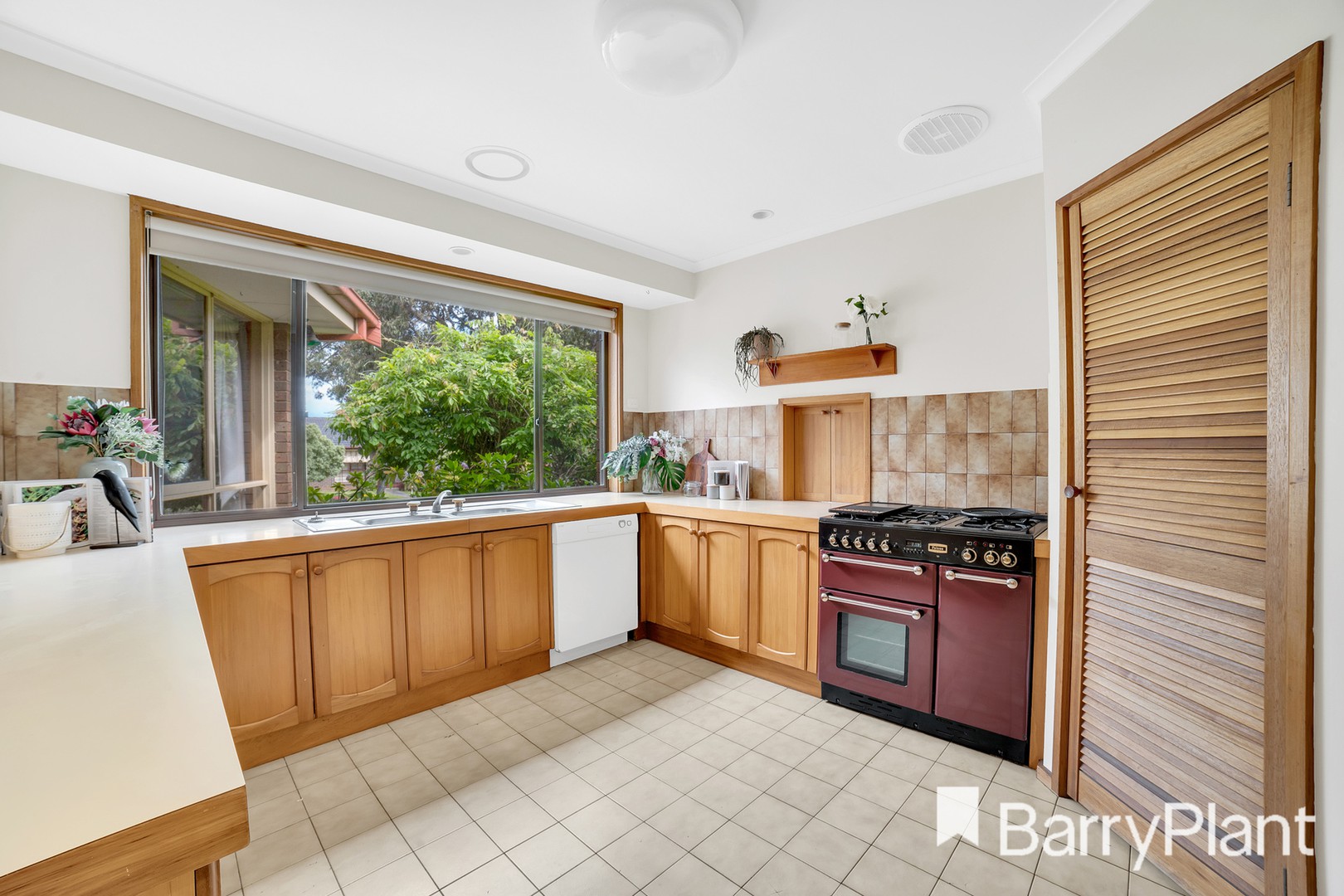 41 Huntingdon DriveWantirna South, VIC 3152, Wantirna South - Thumbnail 4