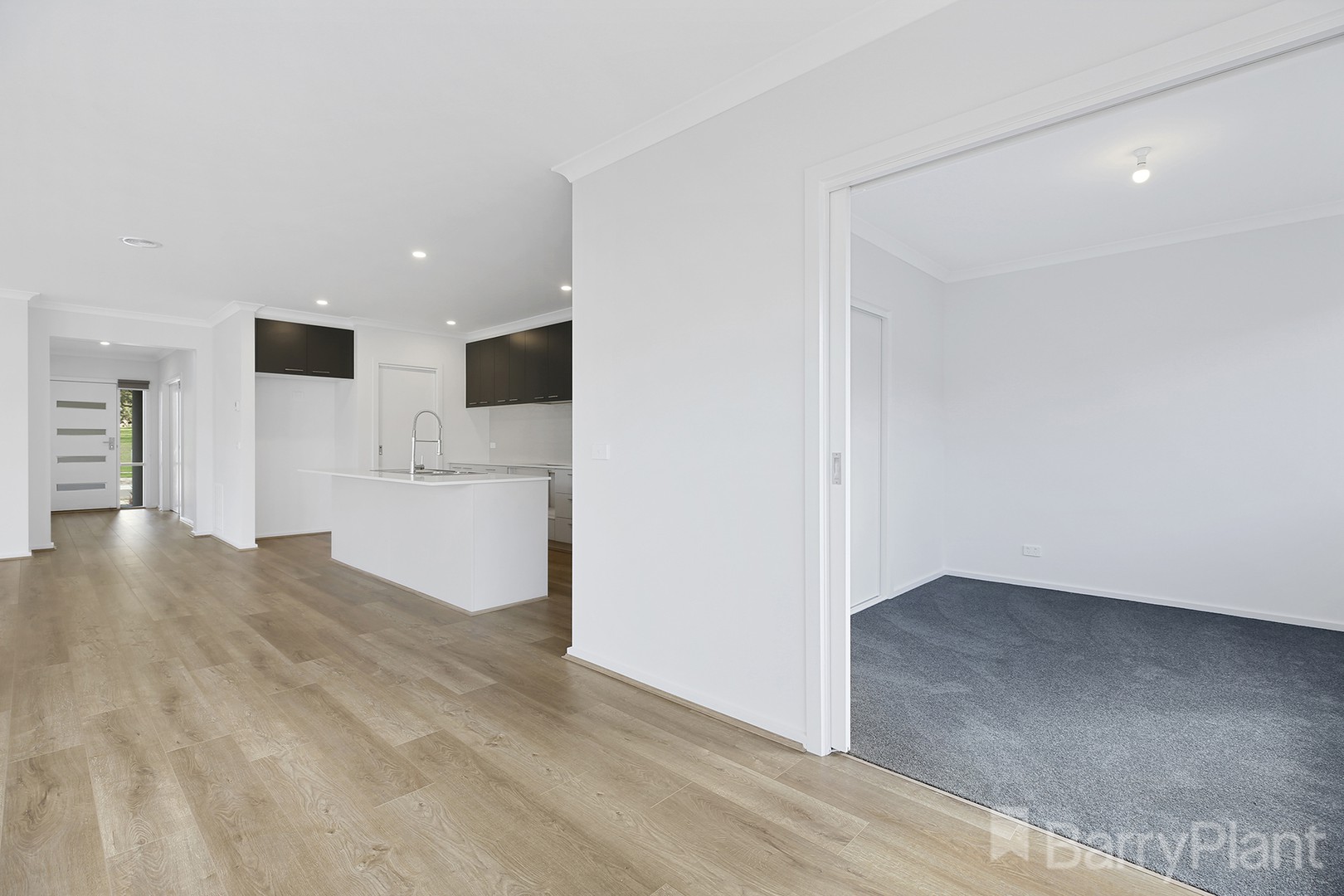 41 Illawarra Boulevard, Drouin, VIC 3818, Drouin - Thumbnail 6
