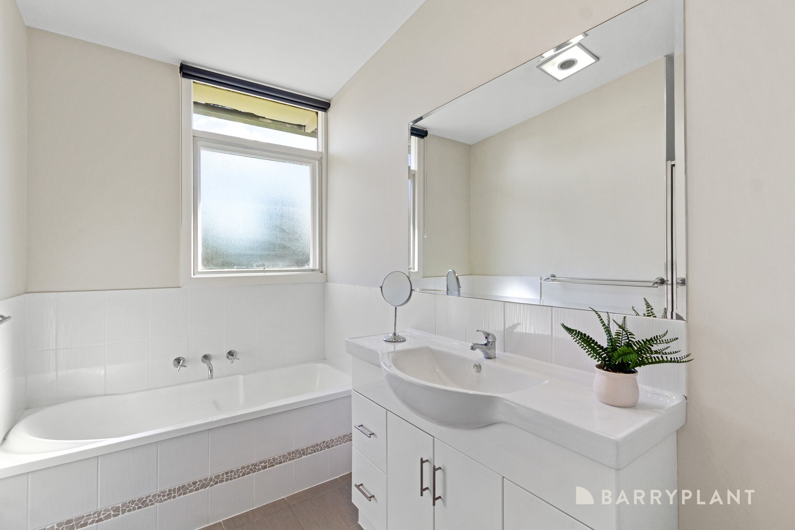 41 Johnson Drive, Ferntree Gully, VIC 3156, Ferntree Gully - Thumbnail 7