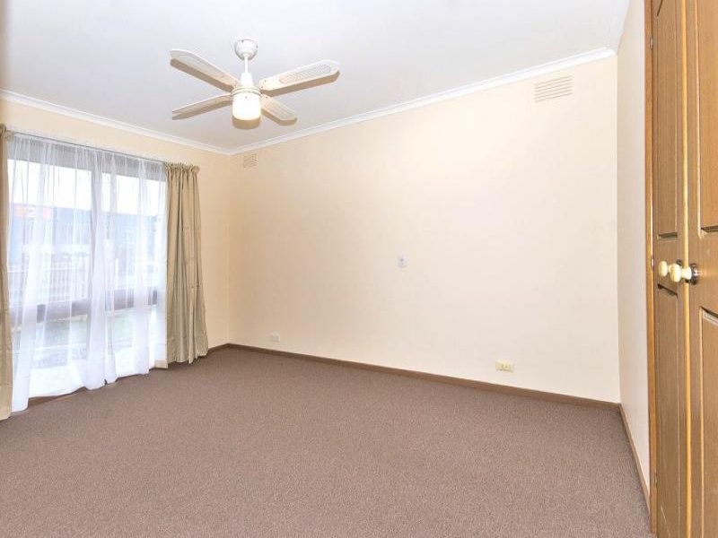 41 Klauer Street, Seaford, VIC 3198, Seaford - Thumbnail 3